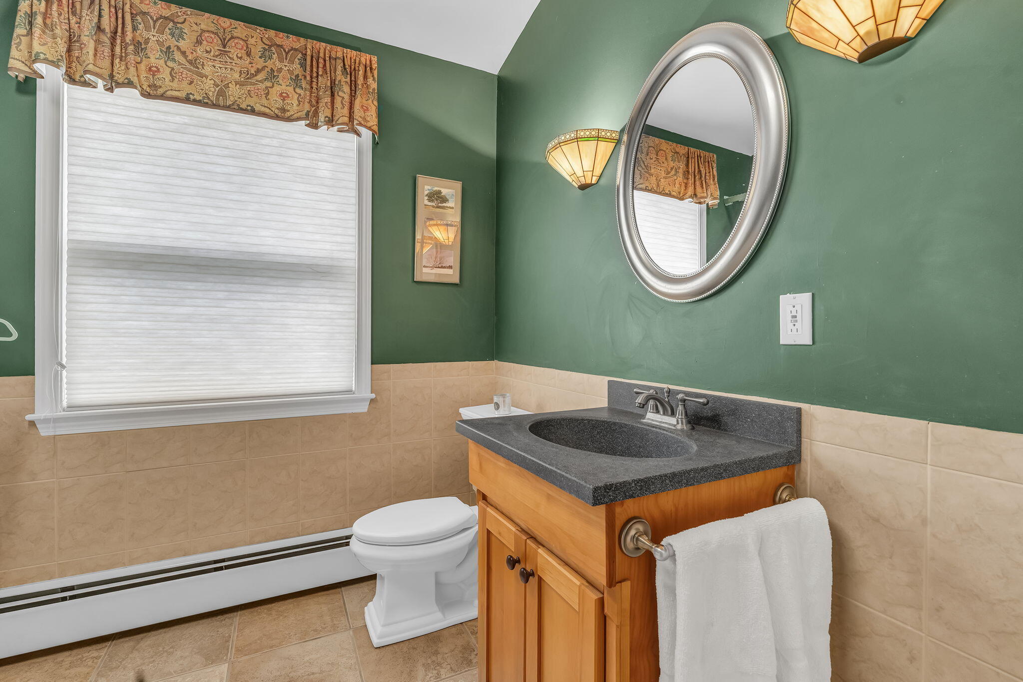 528 West Road Property Photo 52