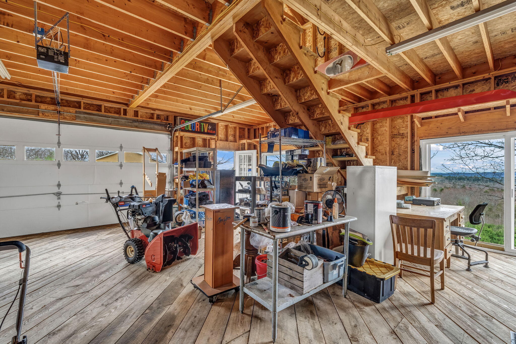 528 West Road Property Photo 87