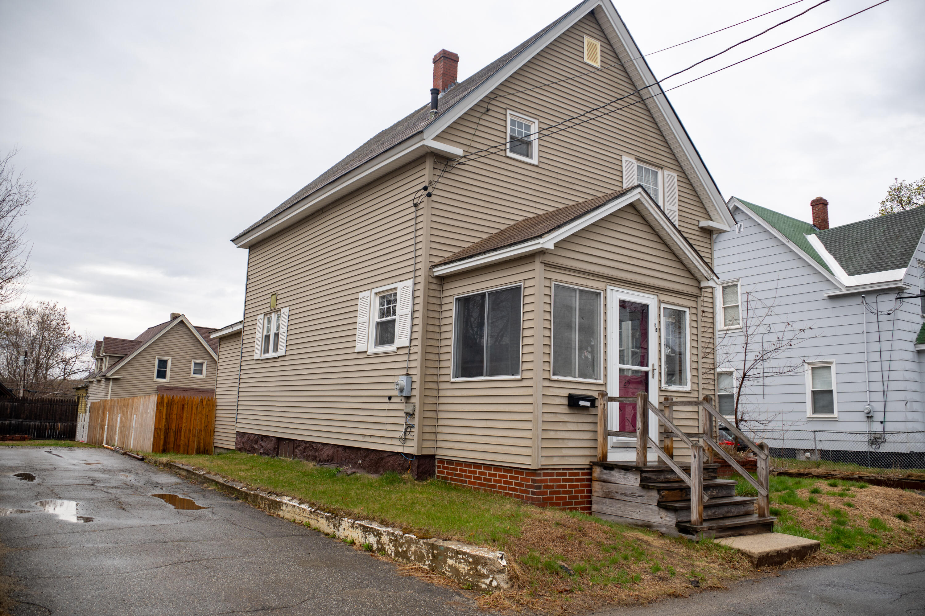 25 Katahdin Avenue Property Photo 5