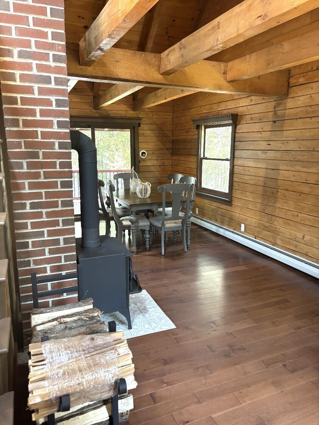 39 Collins Drive Property Photo 13