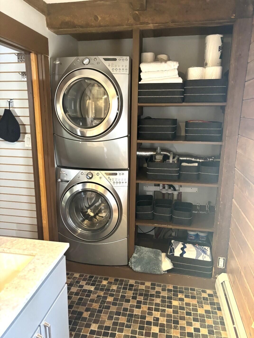 39 Collins Drive Property Photo 19