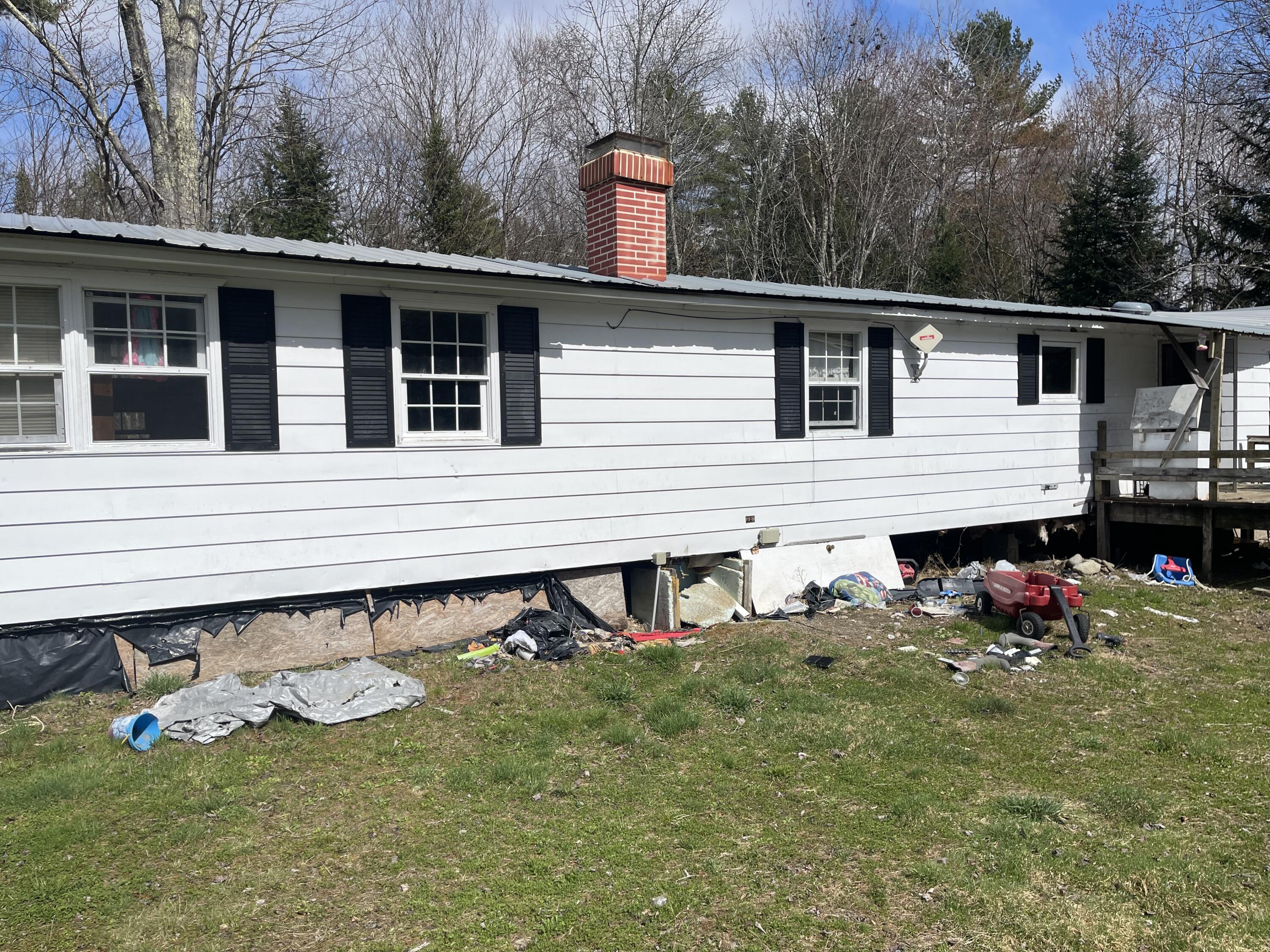 421 Washington Road Property Photo 2