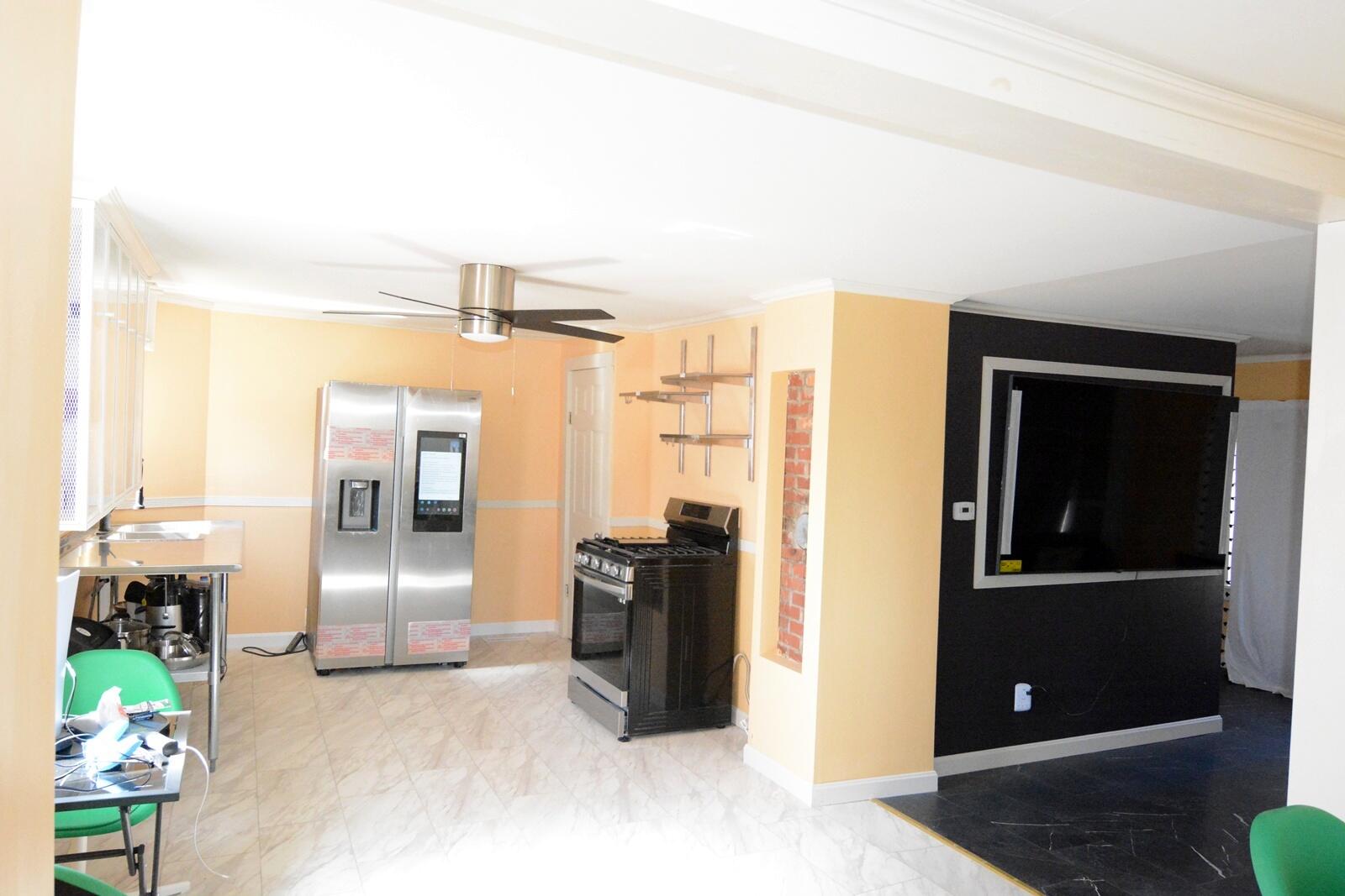36 Pondview Street Property Photo 9