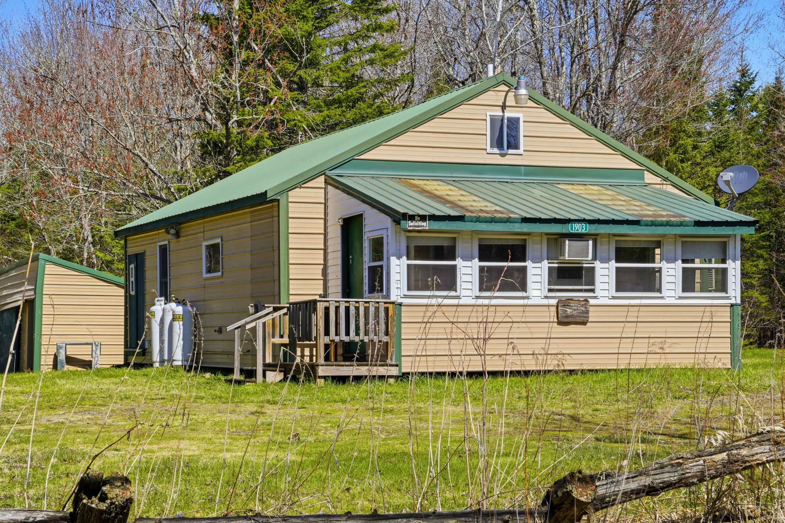1903 Bancroft Road Property Photo 3