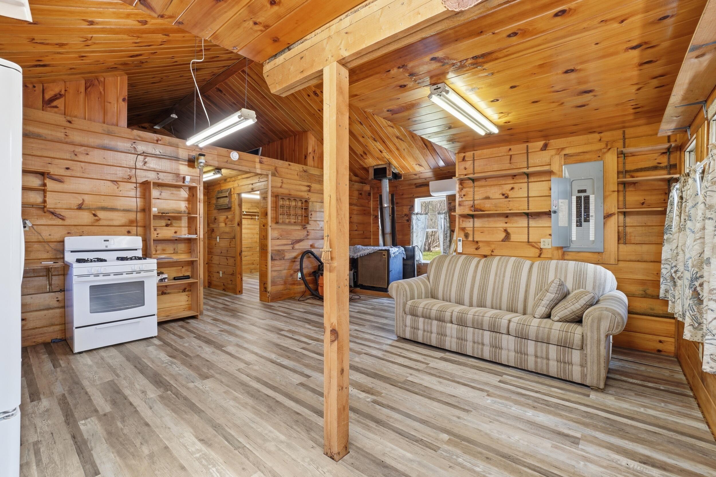 1903 Bancroft Road Property Photo 7