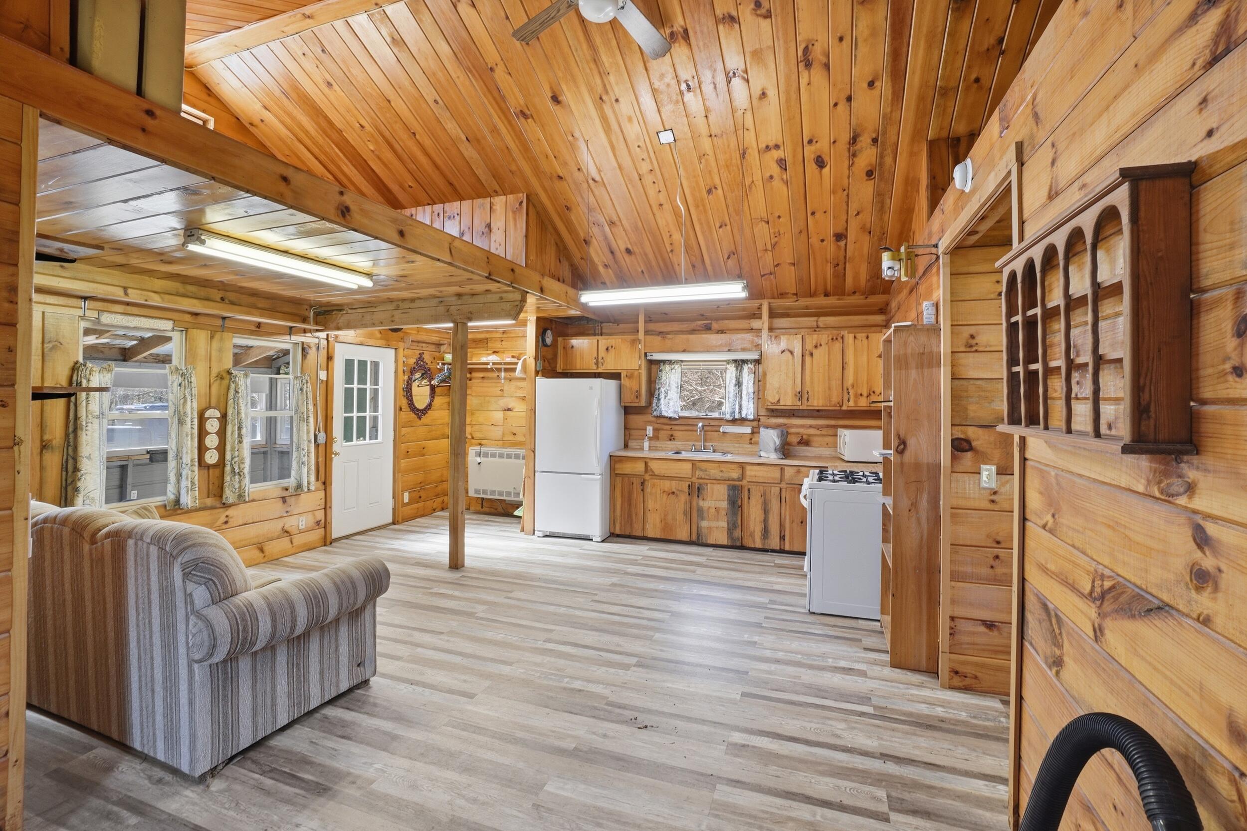 1903 Bancroft Road Property Photo 8