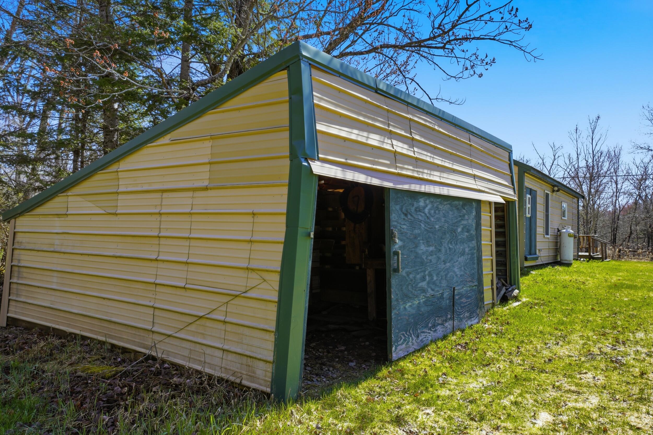 1903 Bancroft Road Property Photo 17