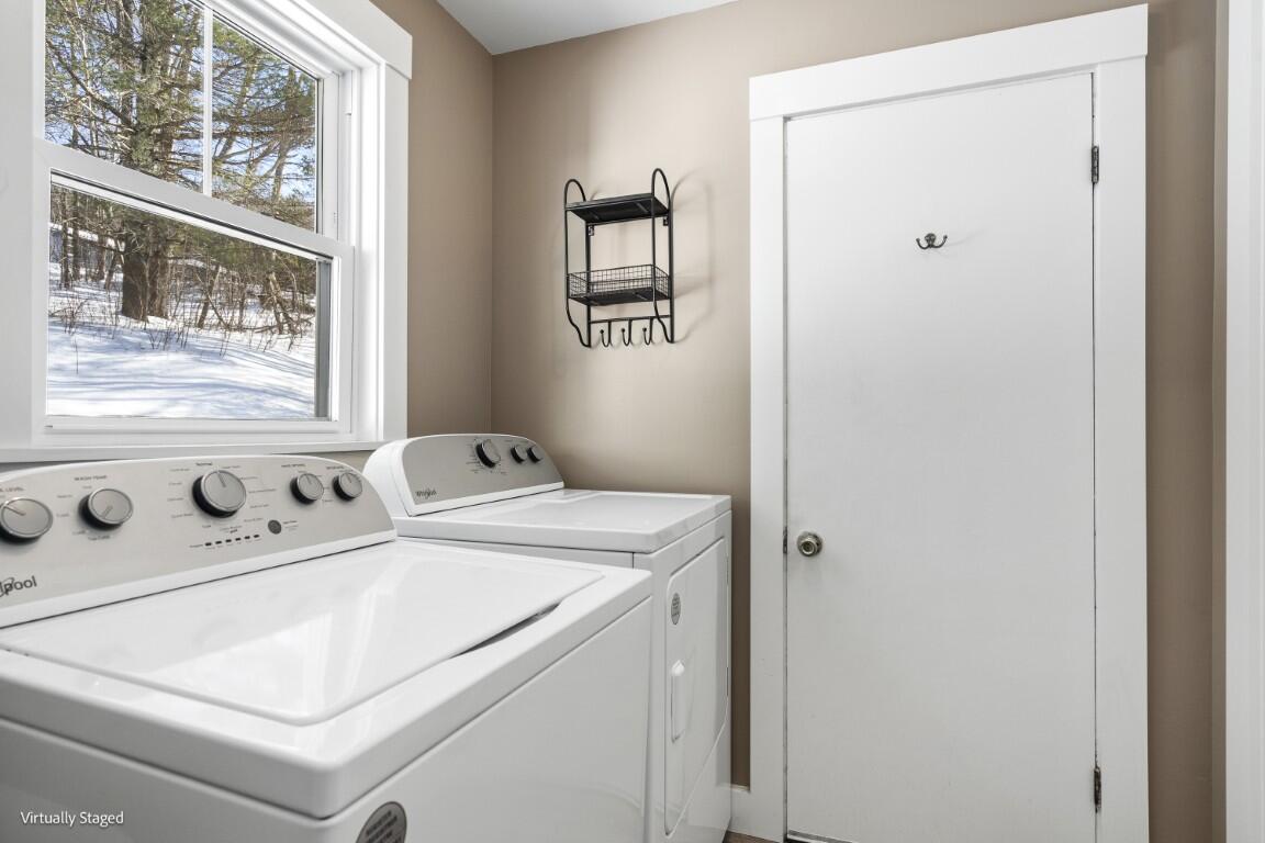934 Wiscasset Road Property Photo 14