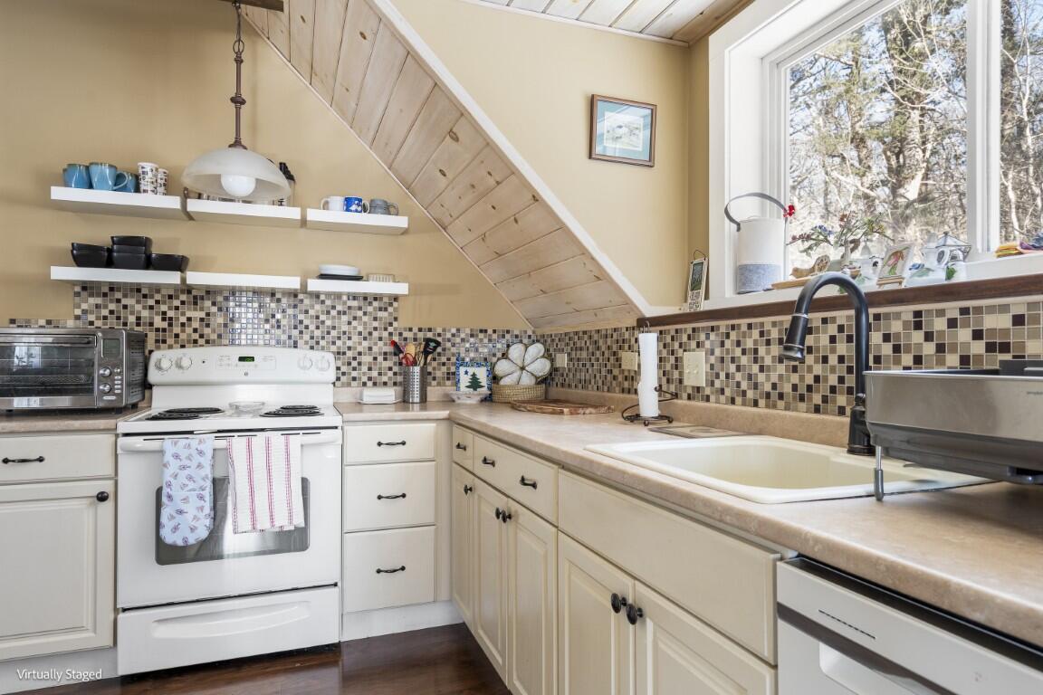 934 Wiscasset Road Property Photo 38