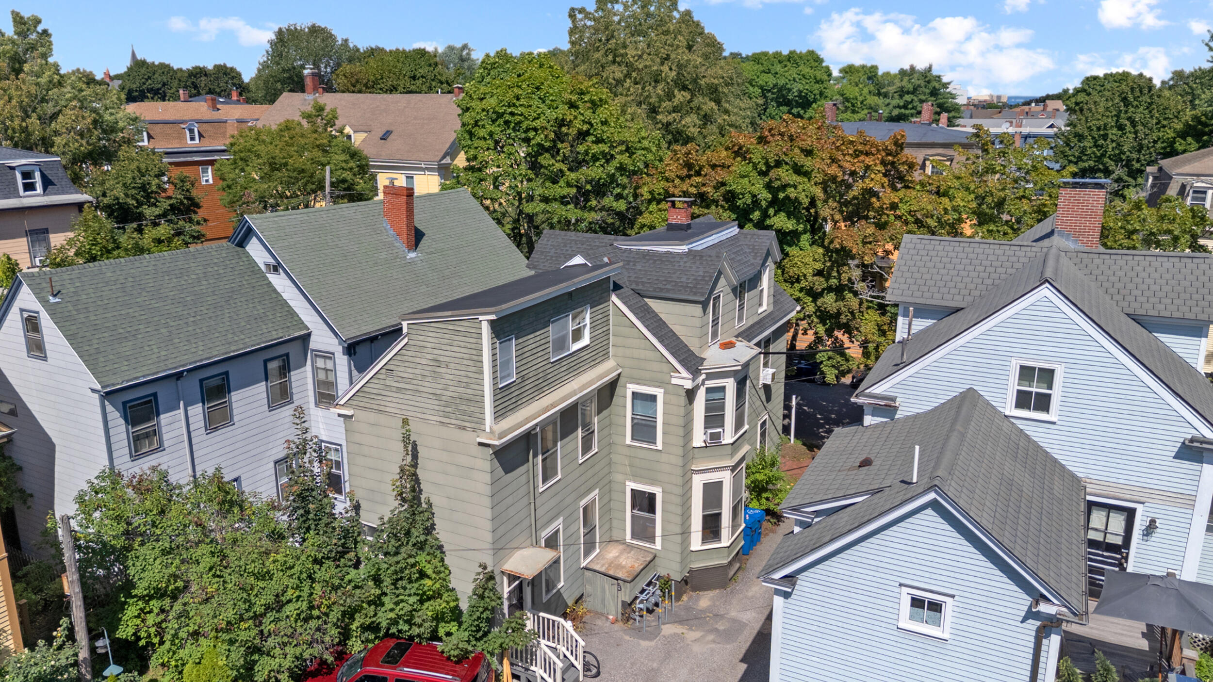 94 Emery Street Property Photo 4