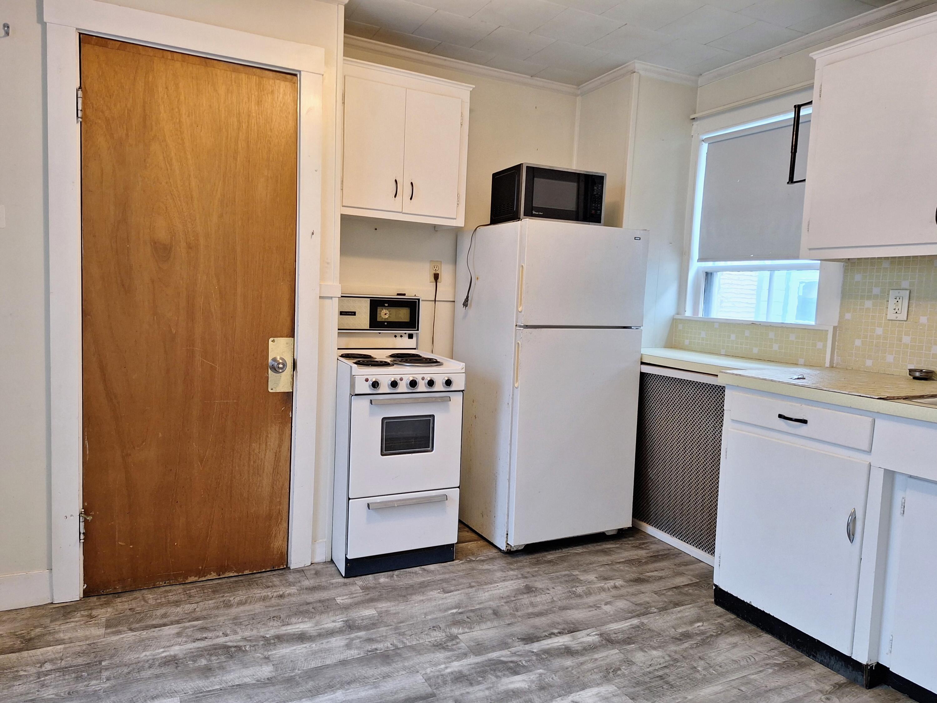 94 Emery Street Property Photo 16
