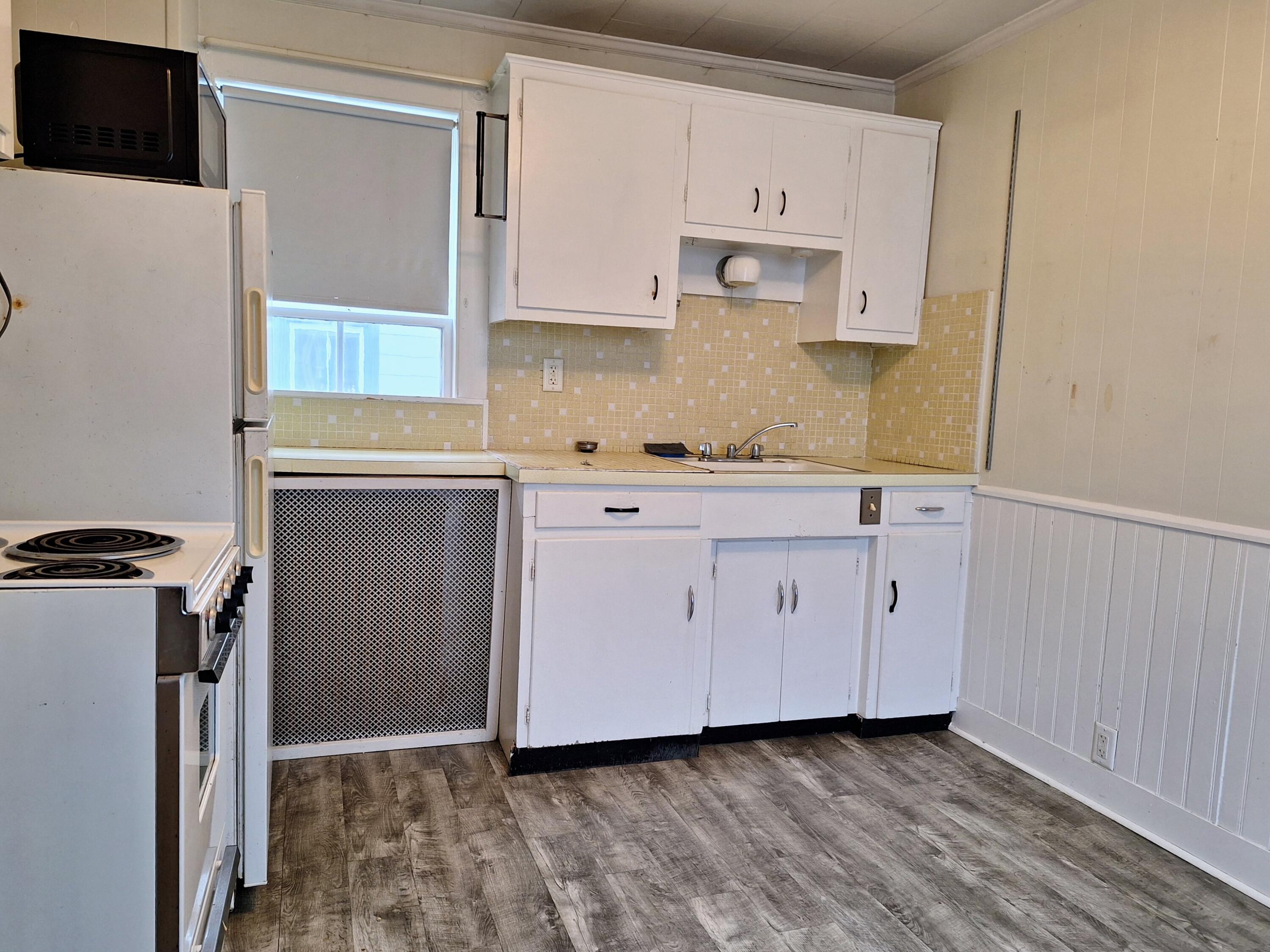 94 Emery Street Property Photo 17