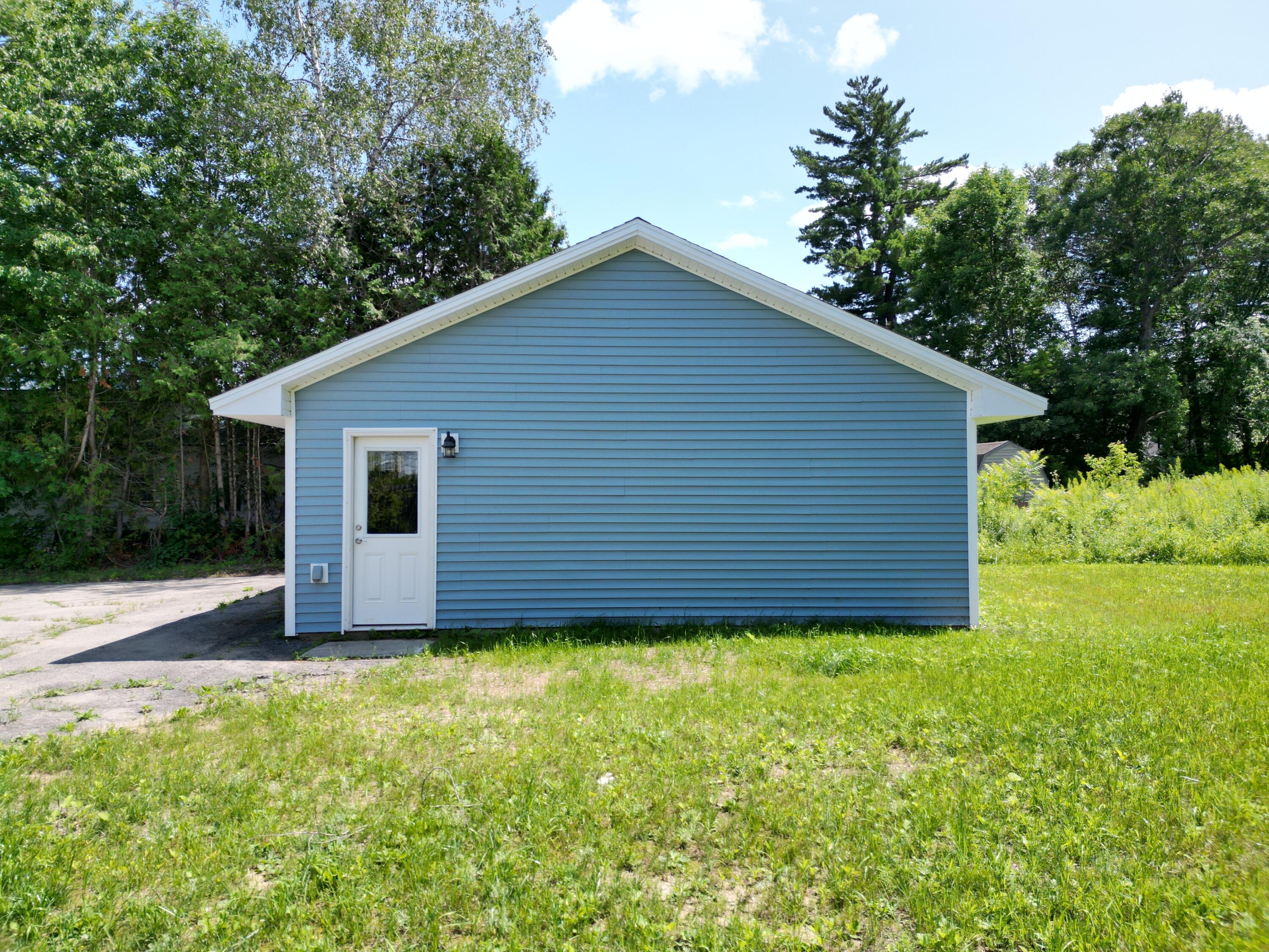 38 River Road Property Photo 5