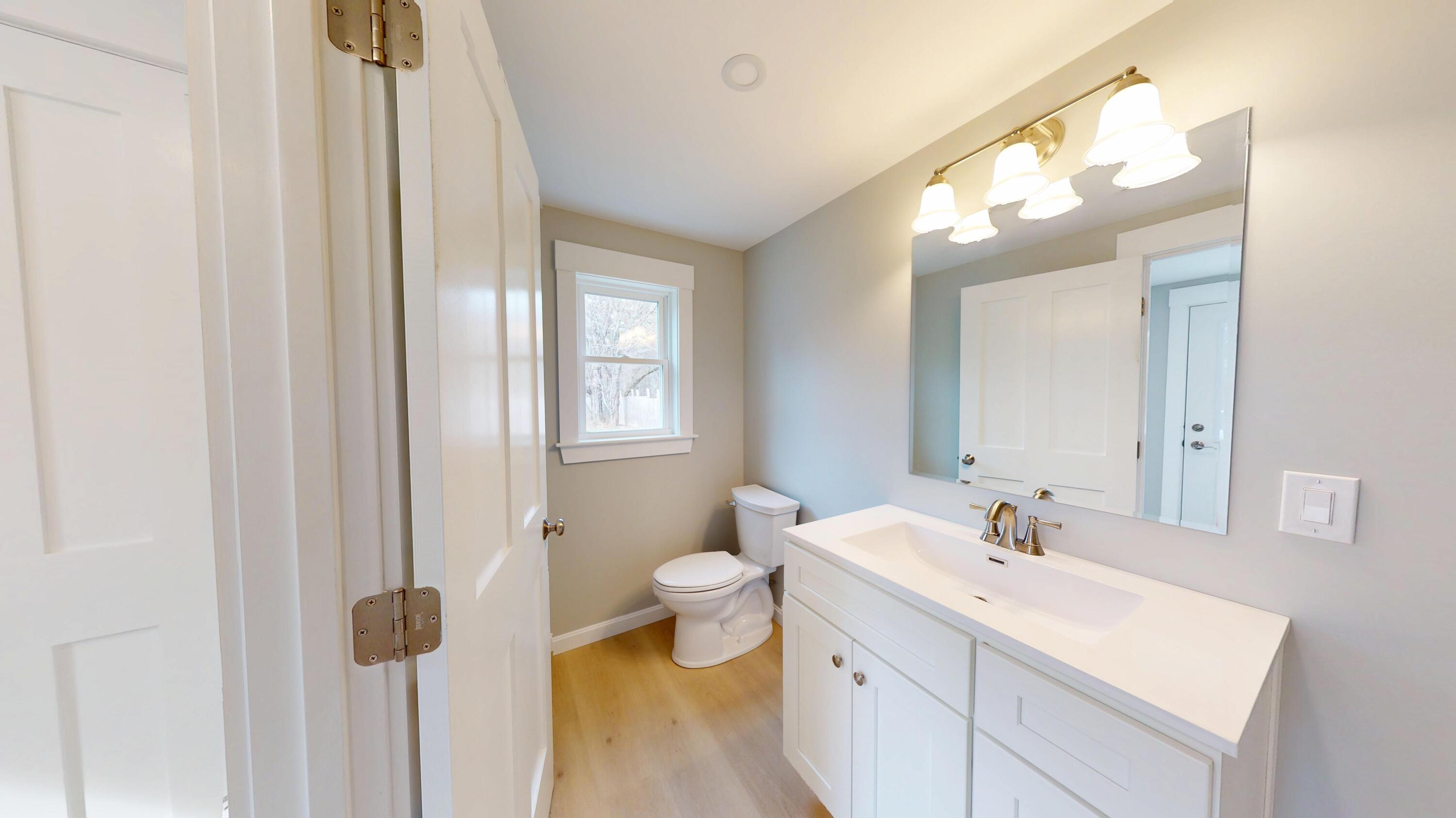 38 River Road Property Photo 11