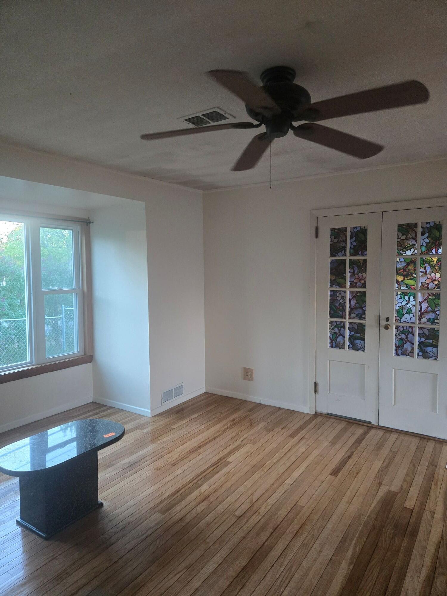 1249 State Street Property Photo 20