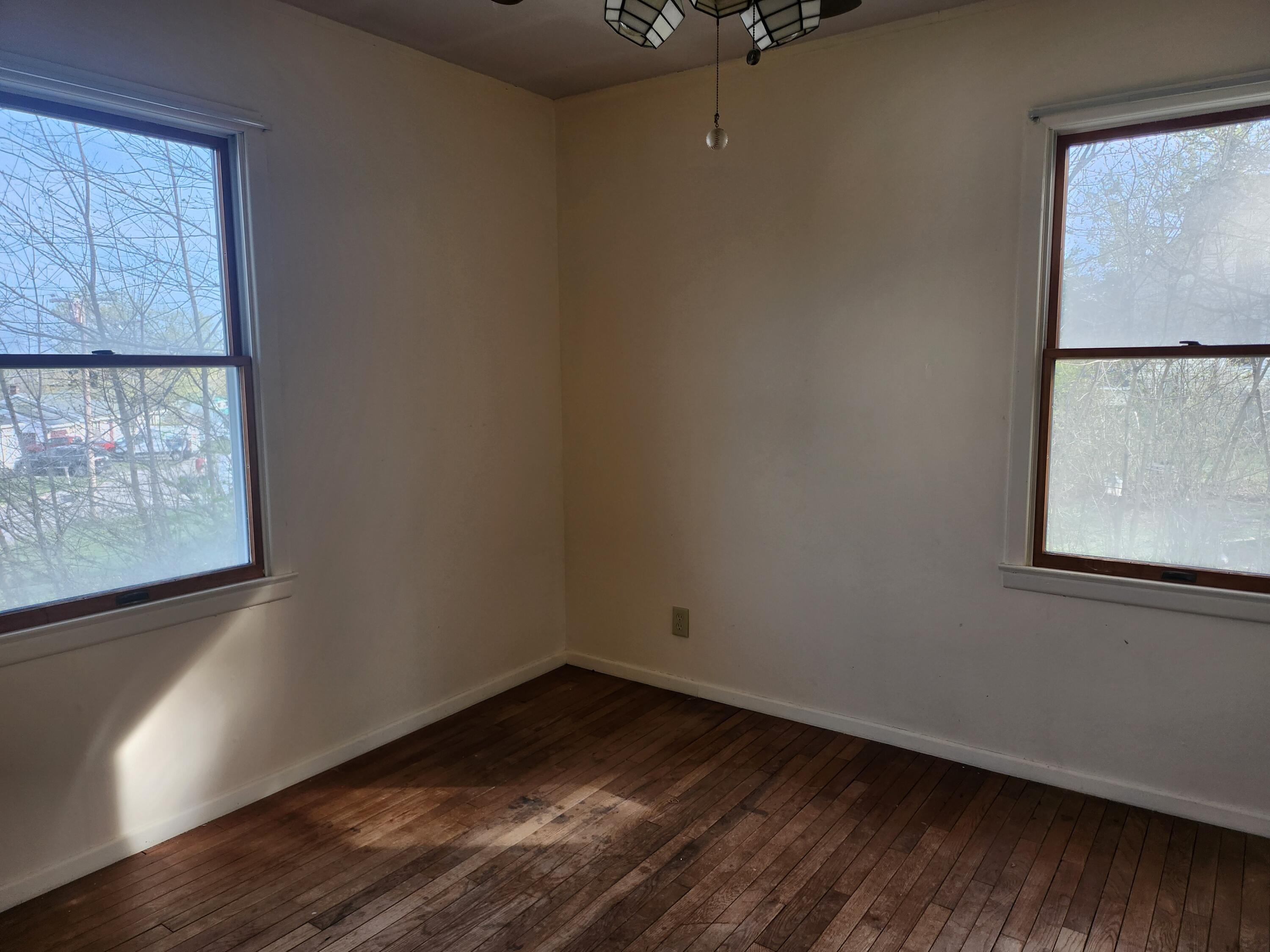 1249 State Street Property Photo 24