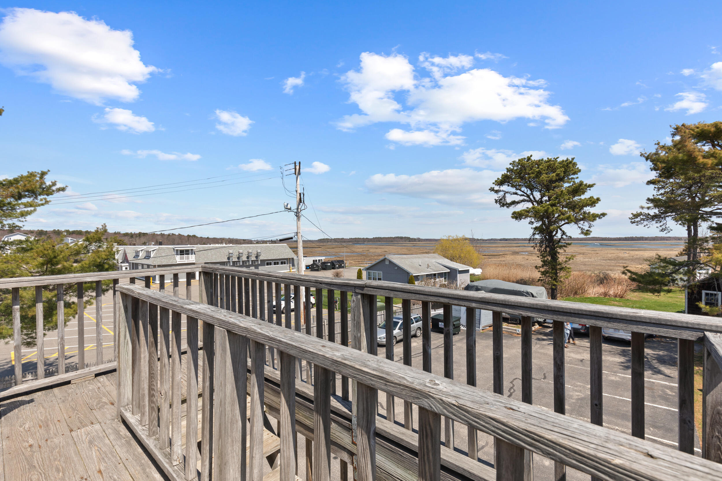 360 Pine Point Road Property Photo 15
