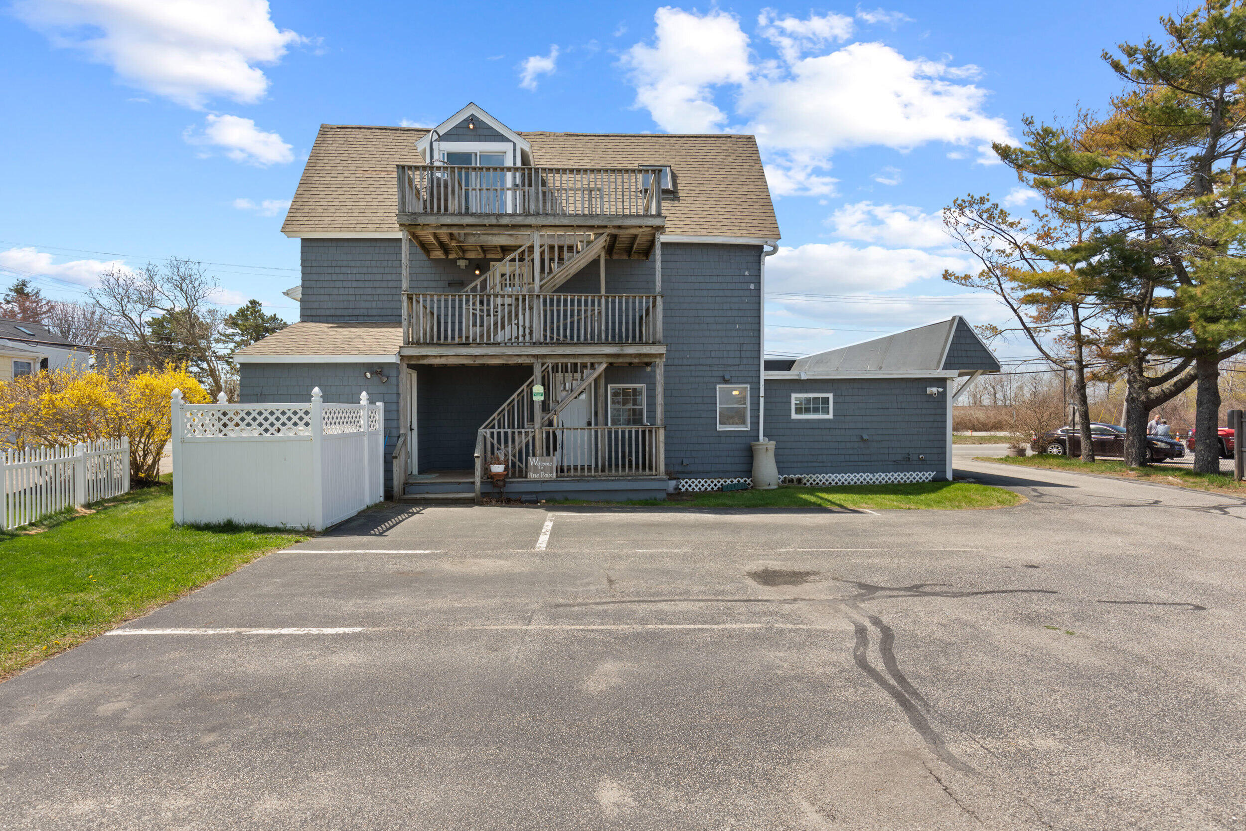 360 Pine Point Road Property Photo 66
