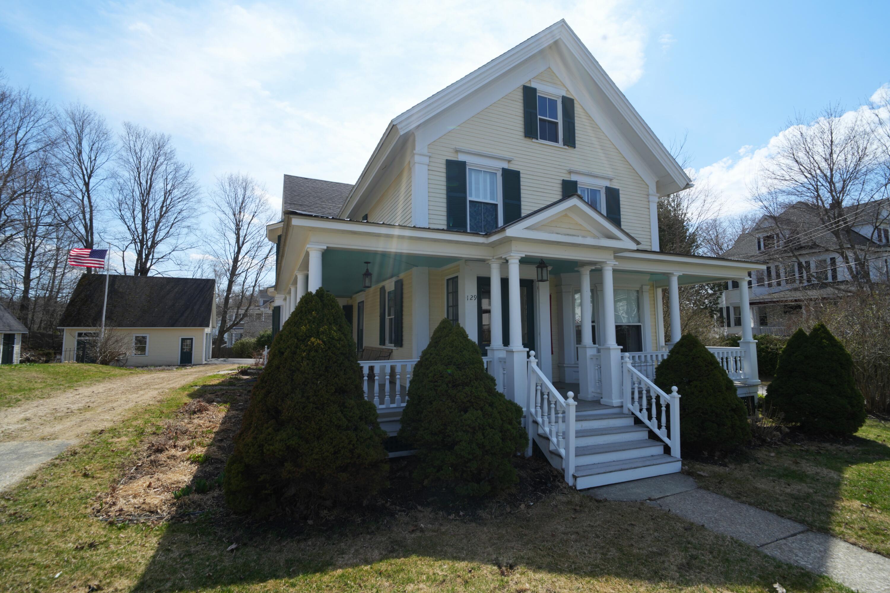 129 Main Street Property Photo 5