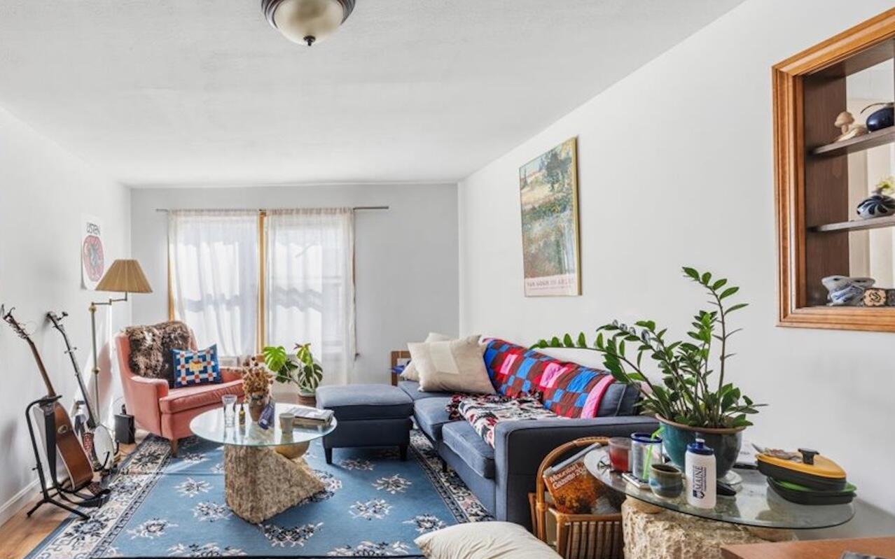 36 Bradbury Street Property Photo 8