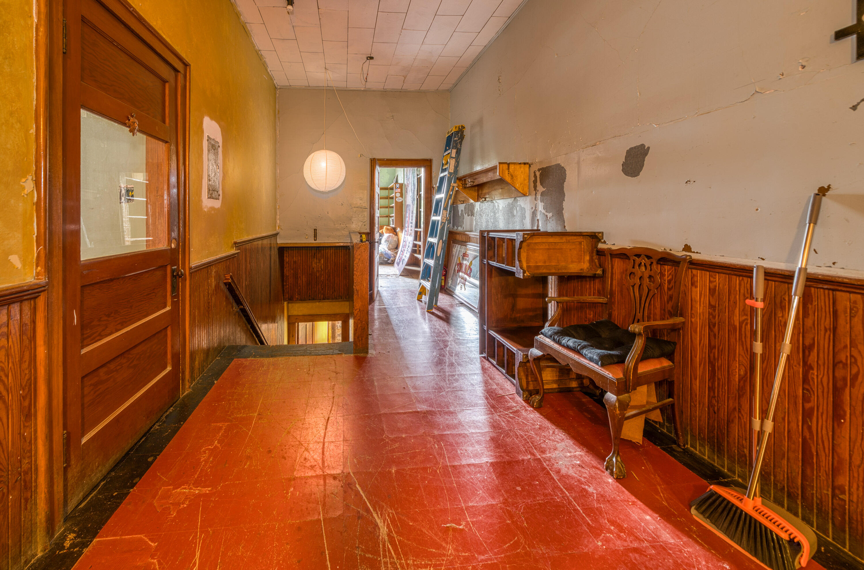 25 School Street Property Photo 6
