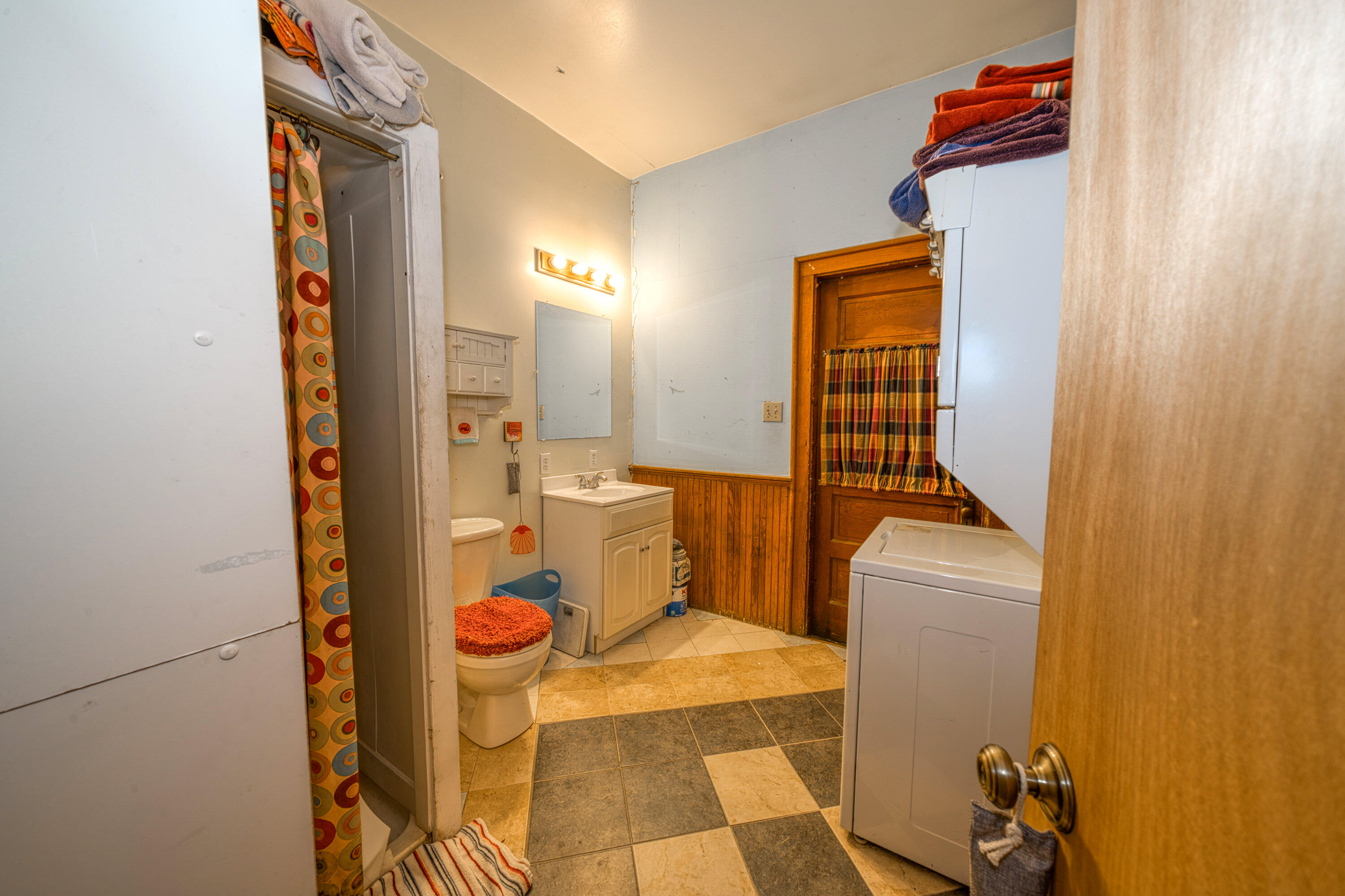 25 School Street Property Photo 15