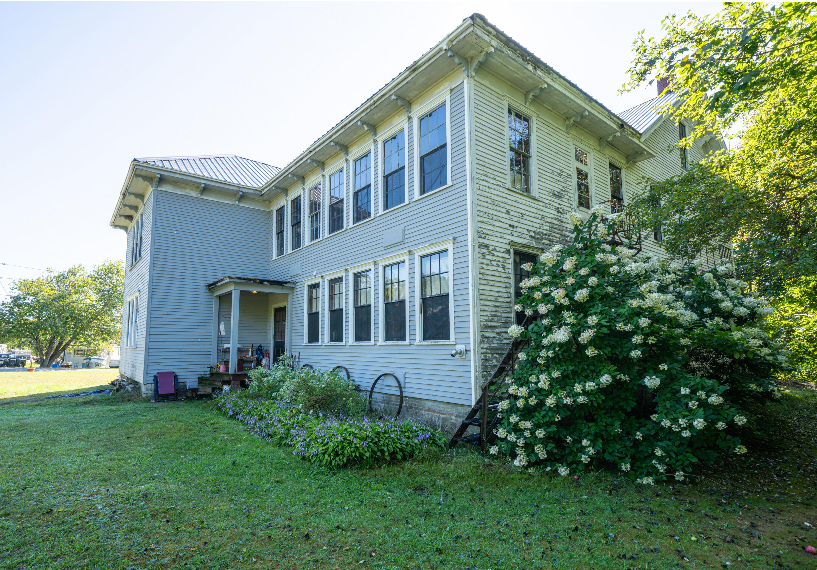25 School Street Property Photo 60