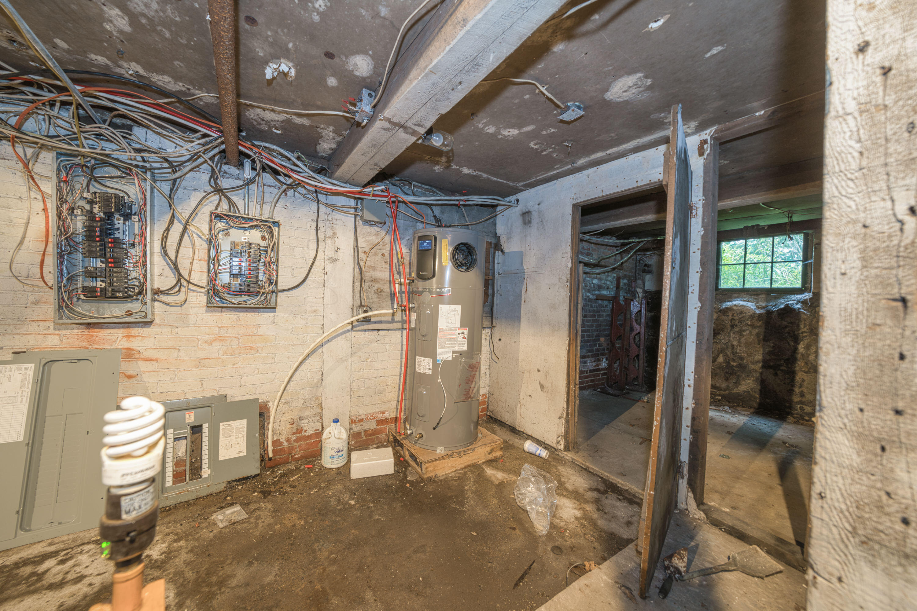 25 School Street Property Photo 71