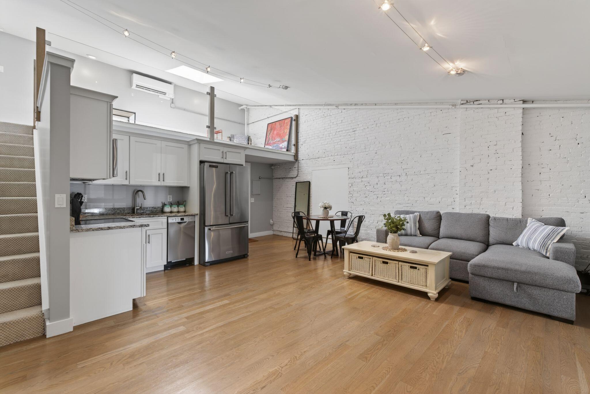 10 Exchange Street 409 Property Photo 5