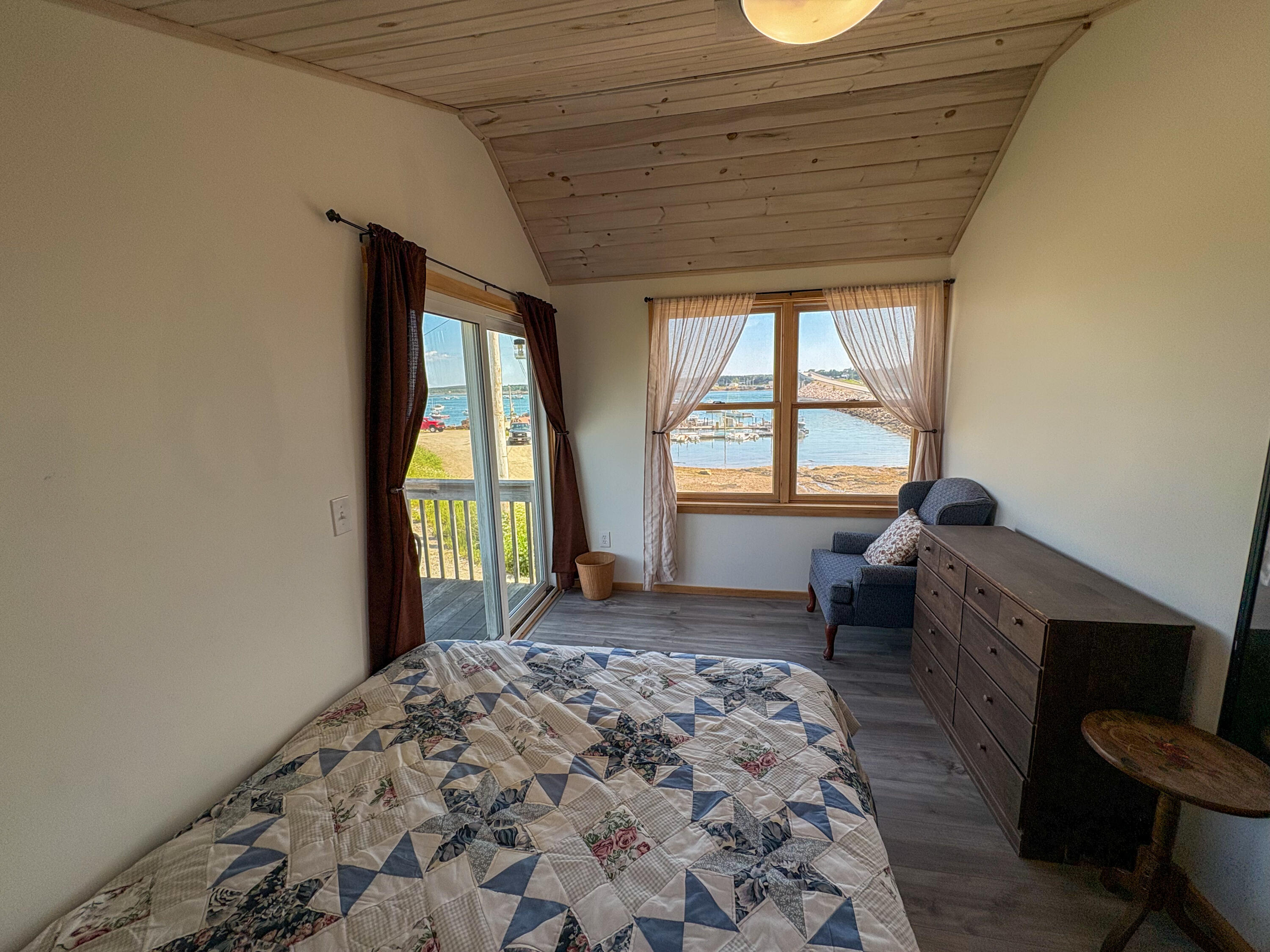 10 Wharf Street Property Photo 25