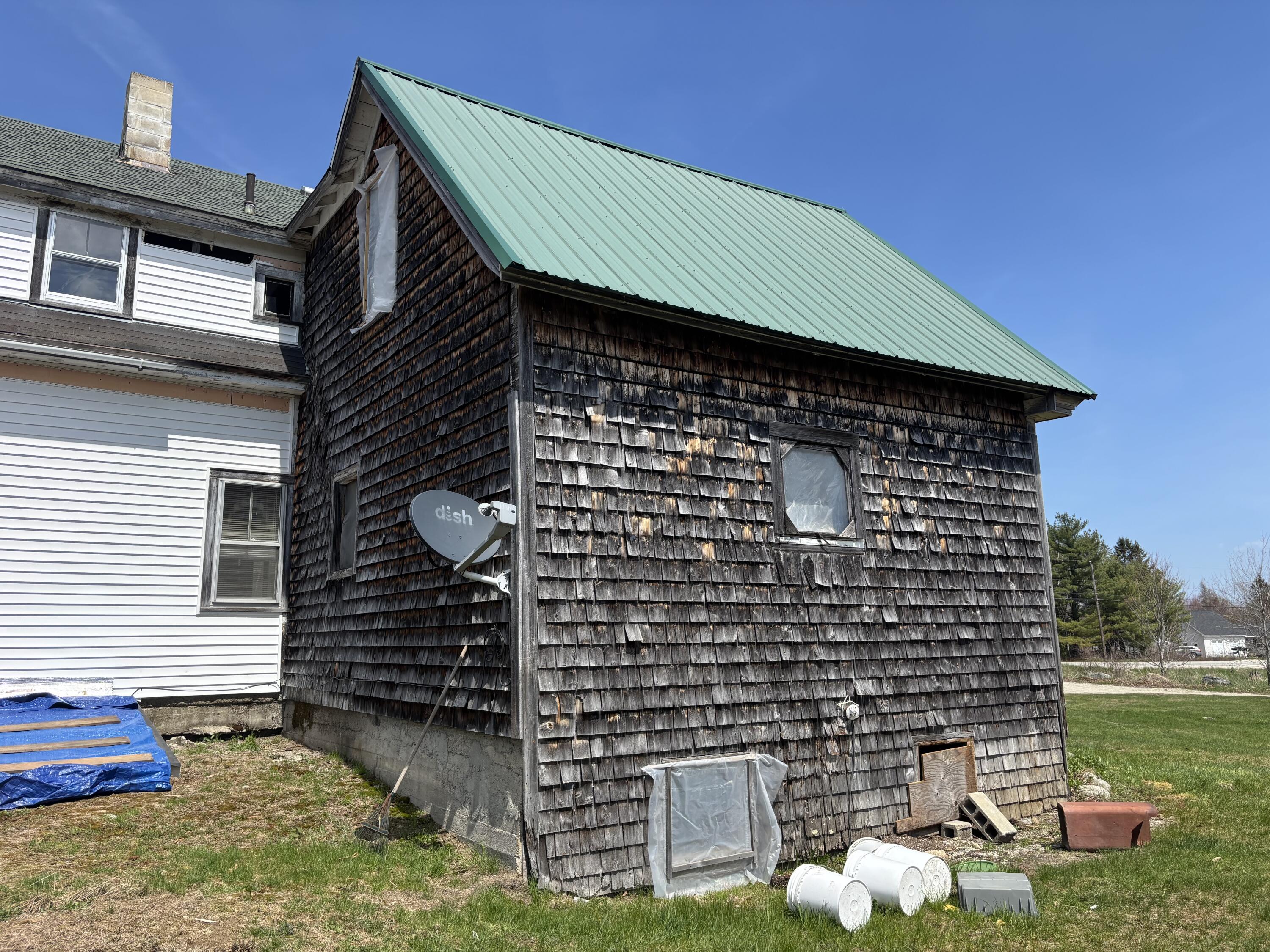 1150 Eastbrook Road Property Photo 3