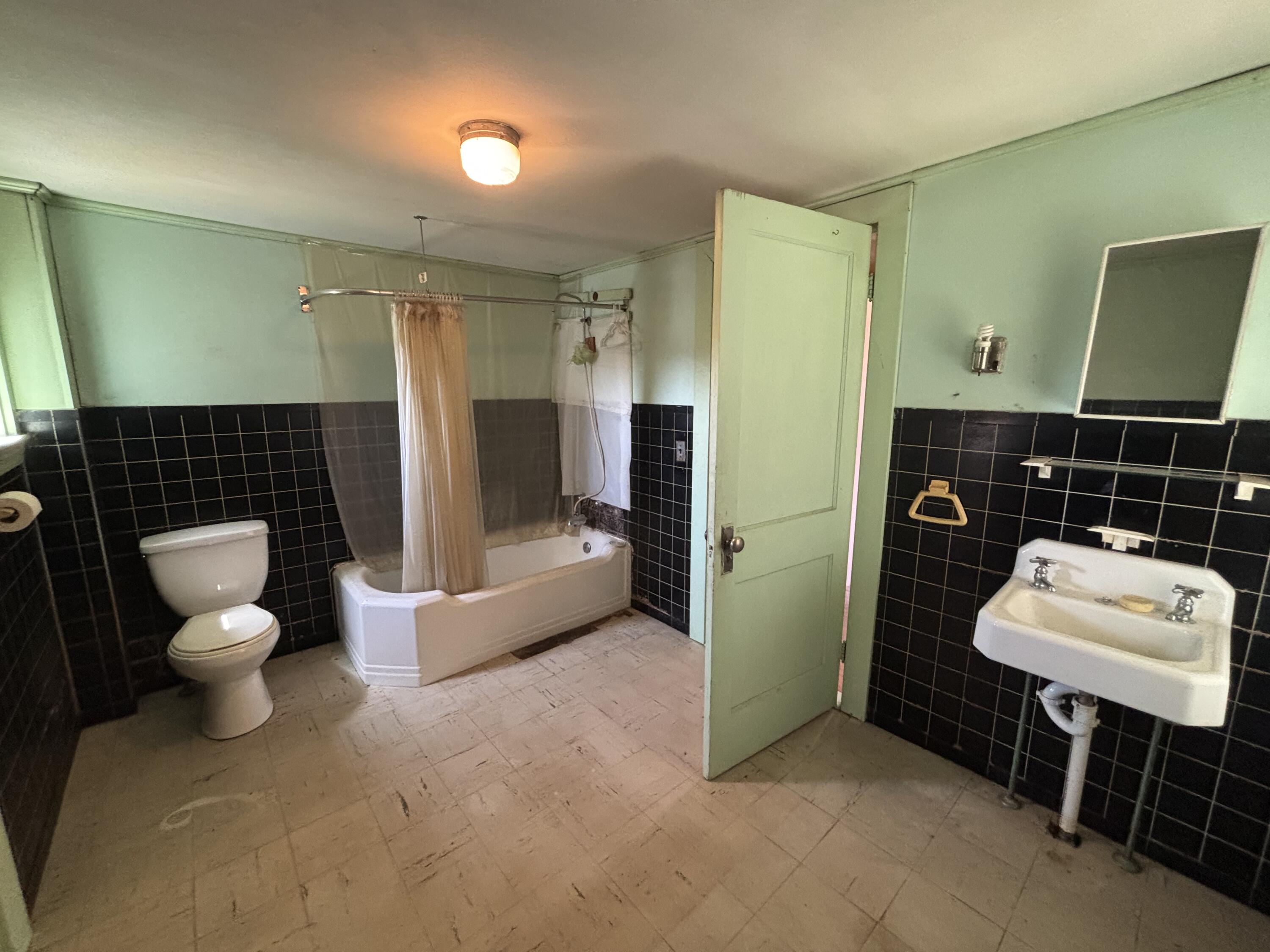 1150 Eastbrook Road Property Photo 17