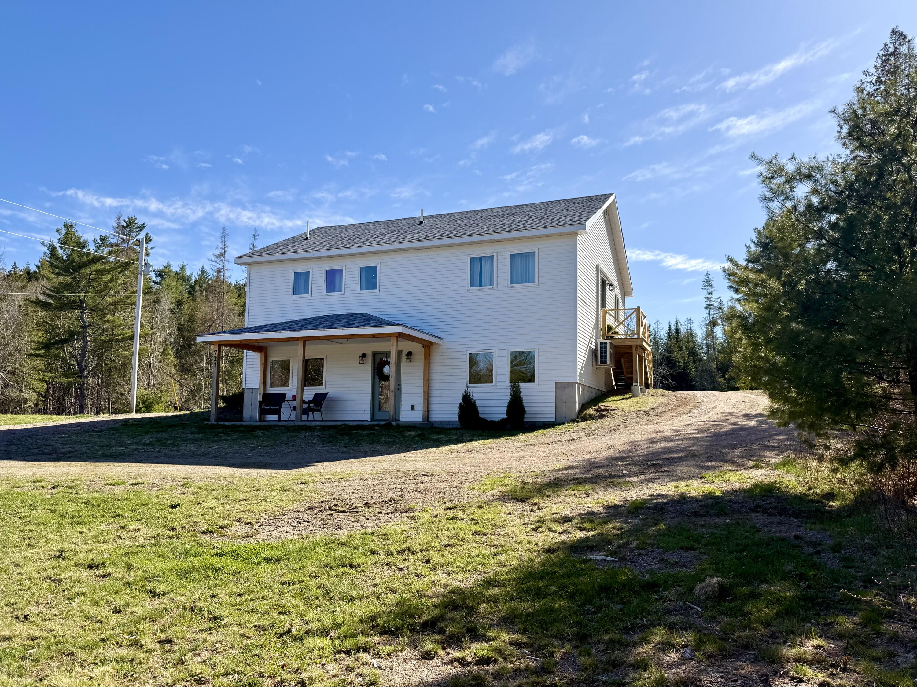 721 River Road Property Photo 1