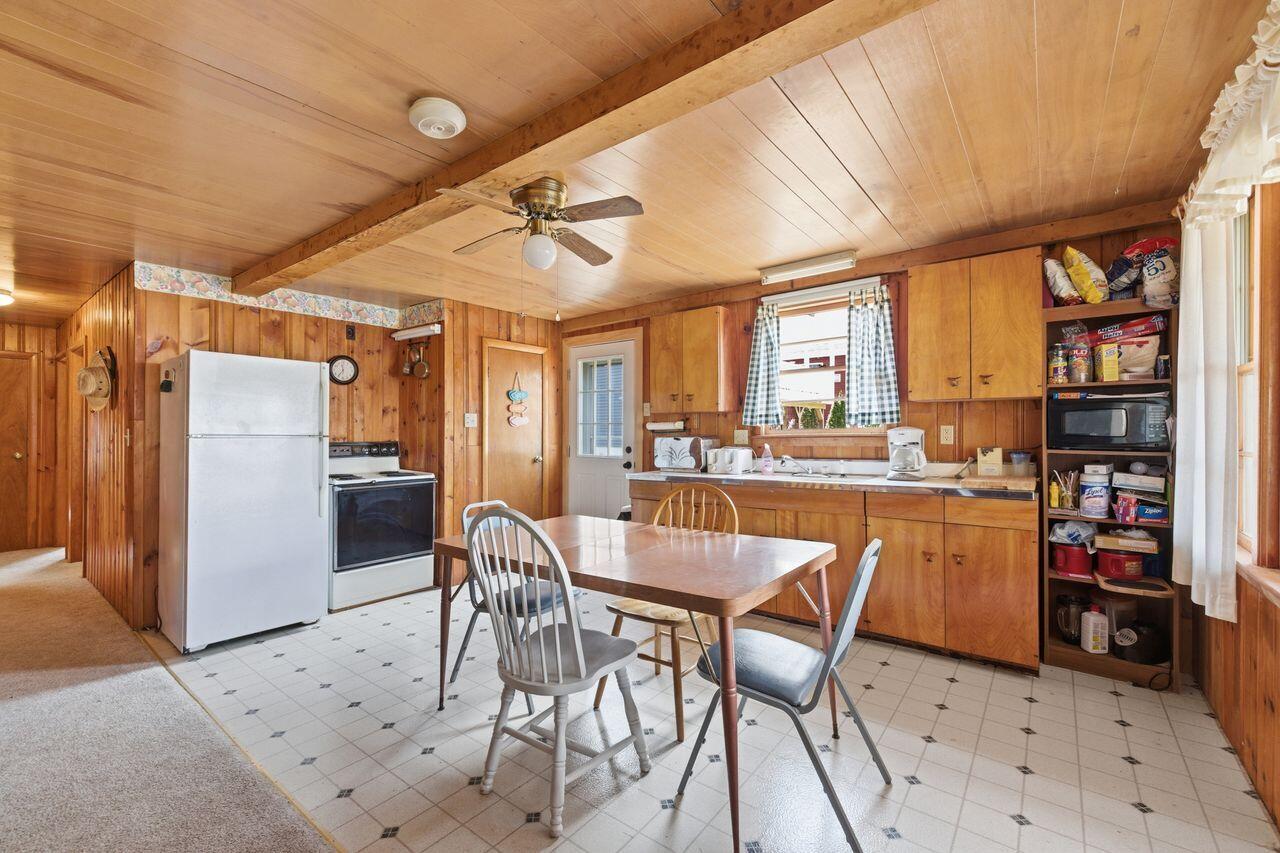 227 Hawk Road Property Photo 28