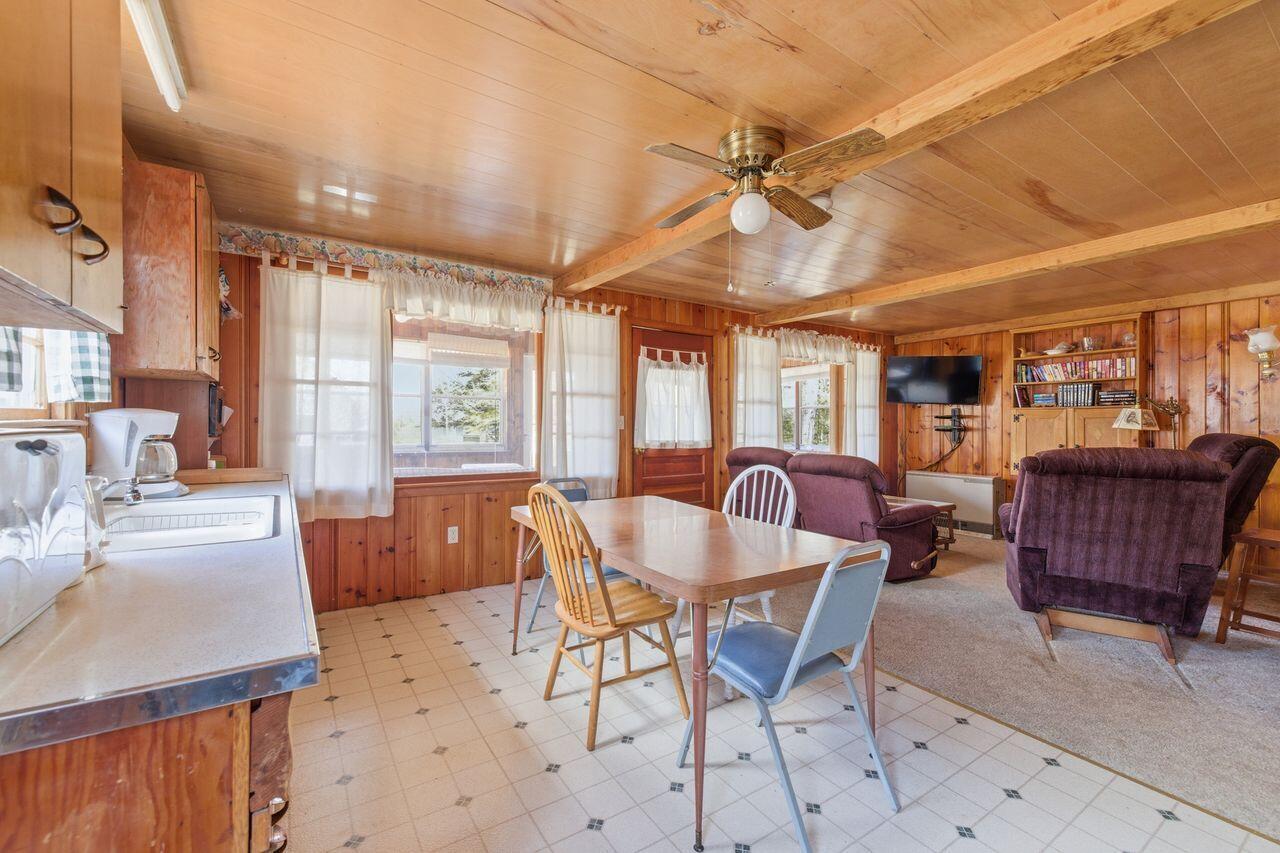 227 Hawk Road Property Photo 30