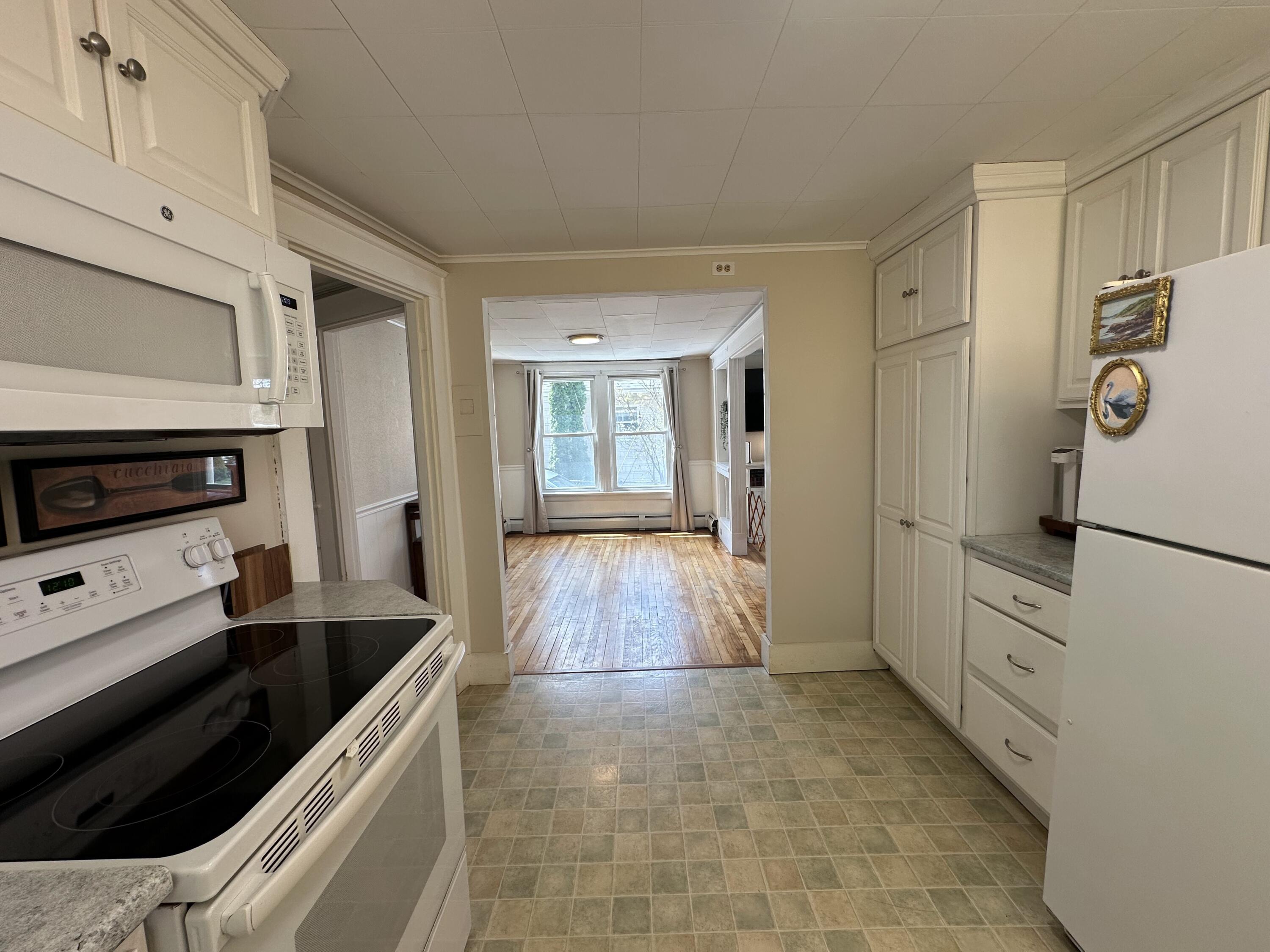 94 Western Promenade Property Photo 7