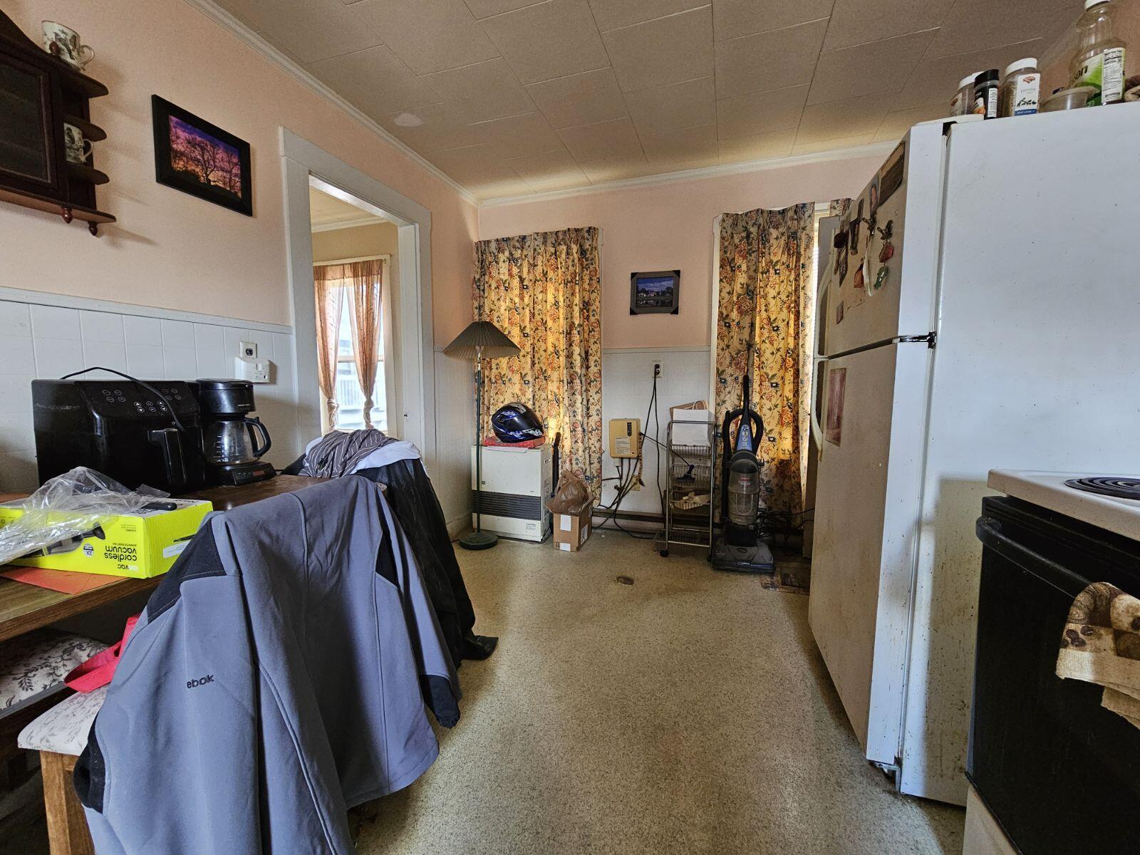 22 Thompson Street Property Photo 13