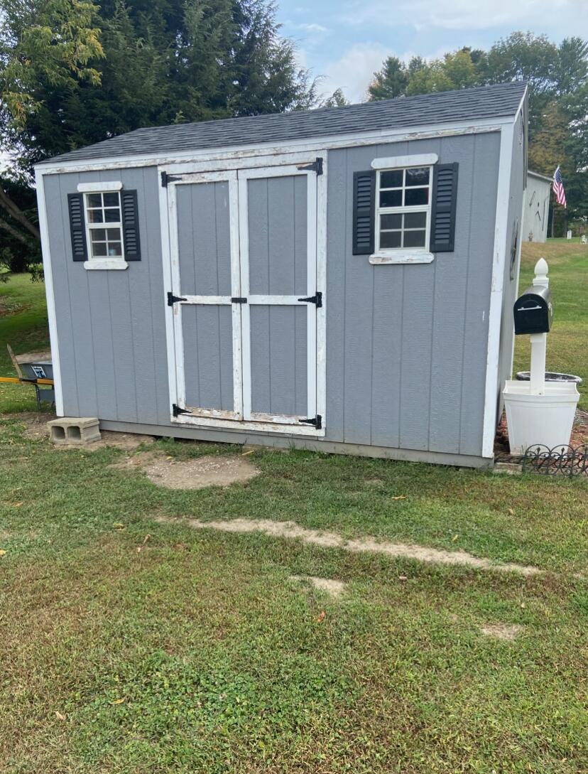 16 Averill Mobile Home Park Property Photo 13