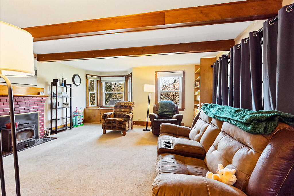 157 Riverside Drive Property Photo 19