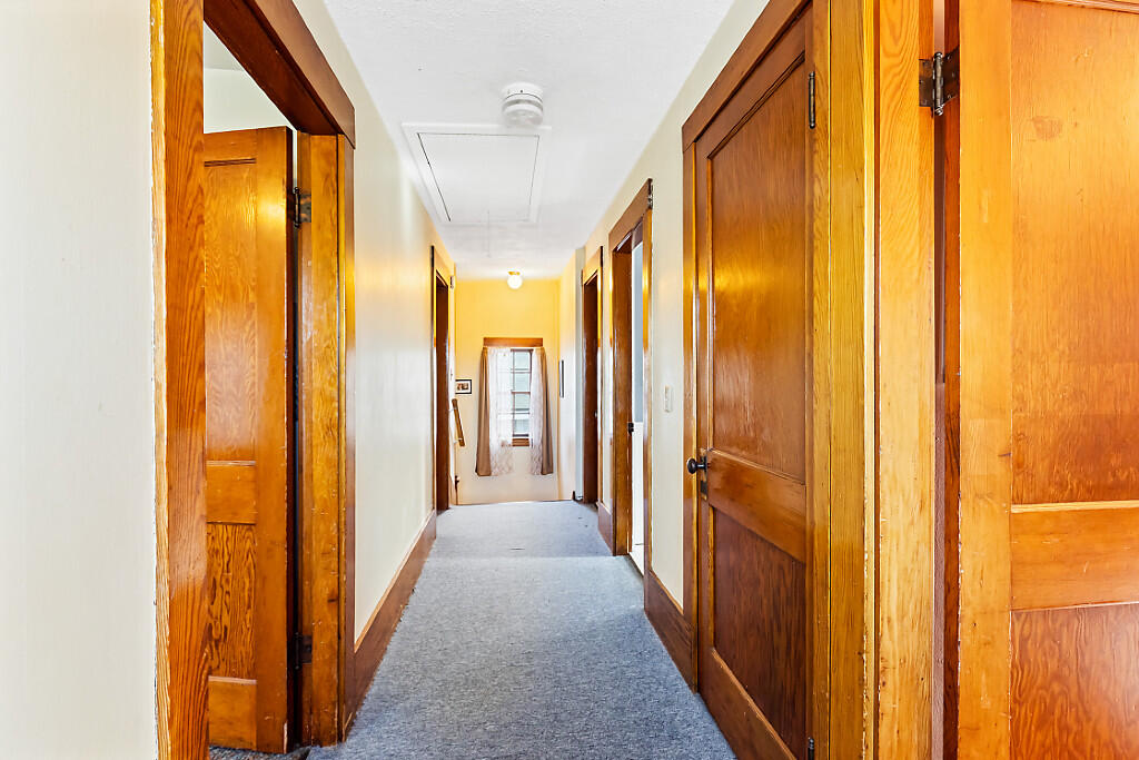 157 Riverside Drive Property Photo 25