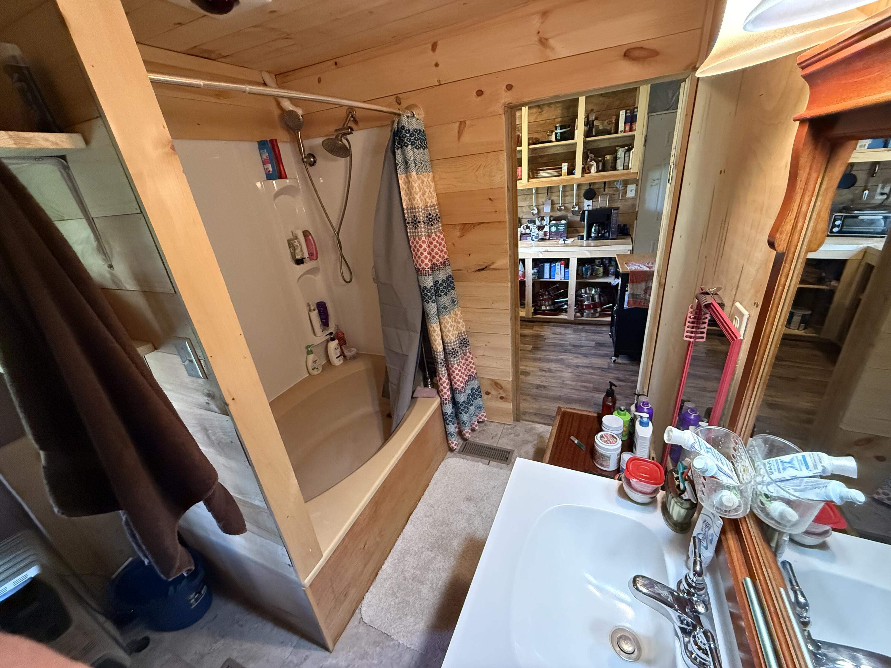 848 Bancroft Road Property Photo 24