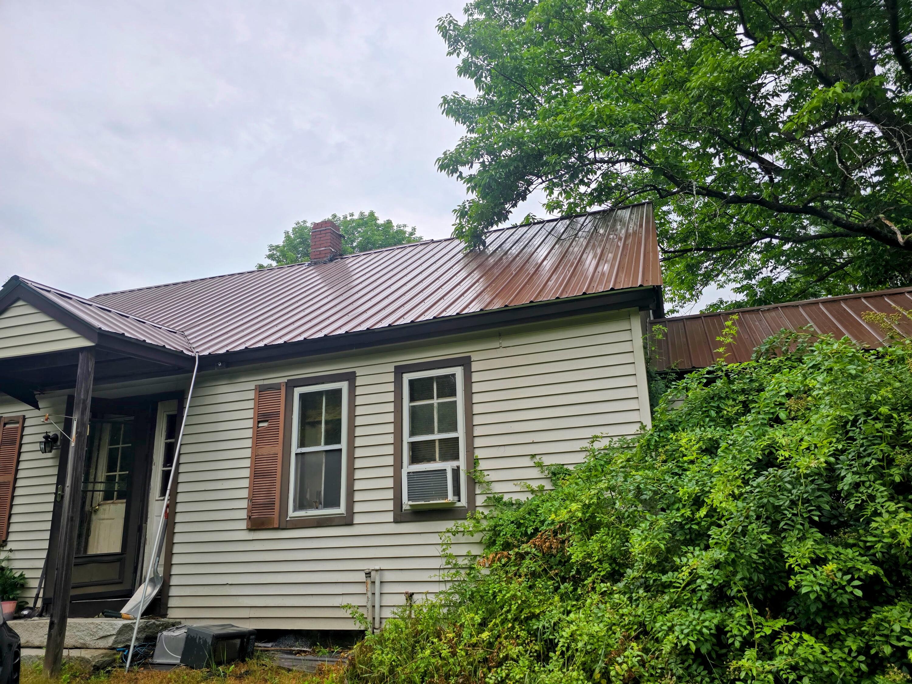 705 Plains Road Property Photo 7