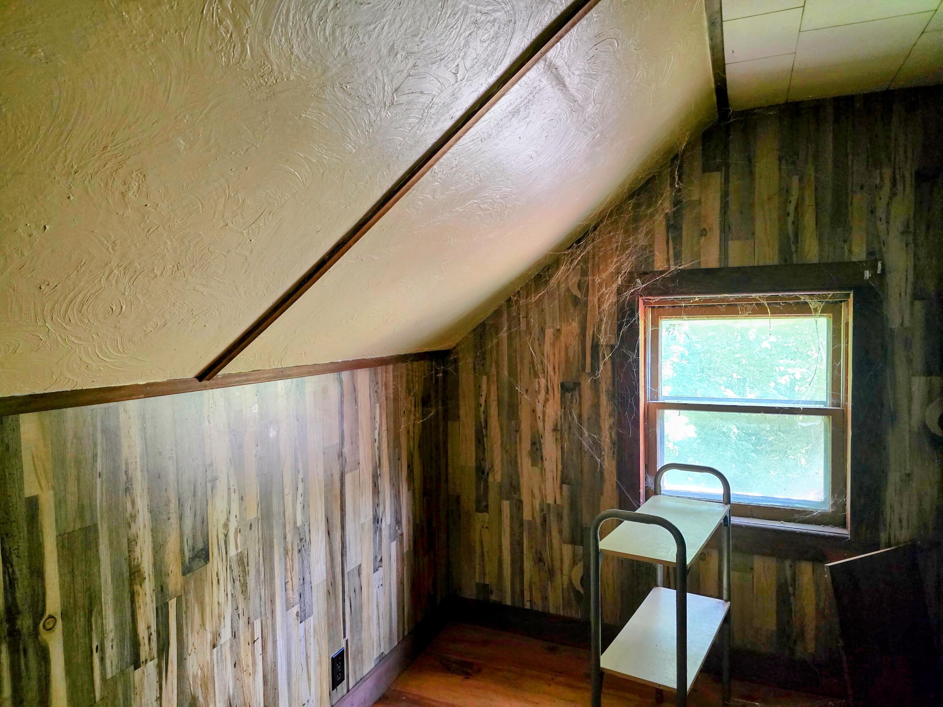 705 Plains Road Property Photo 26
