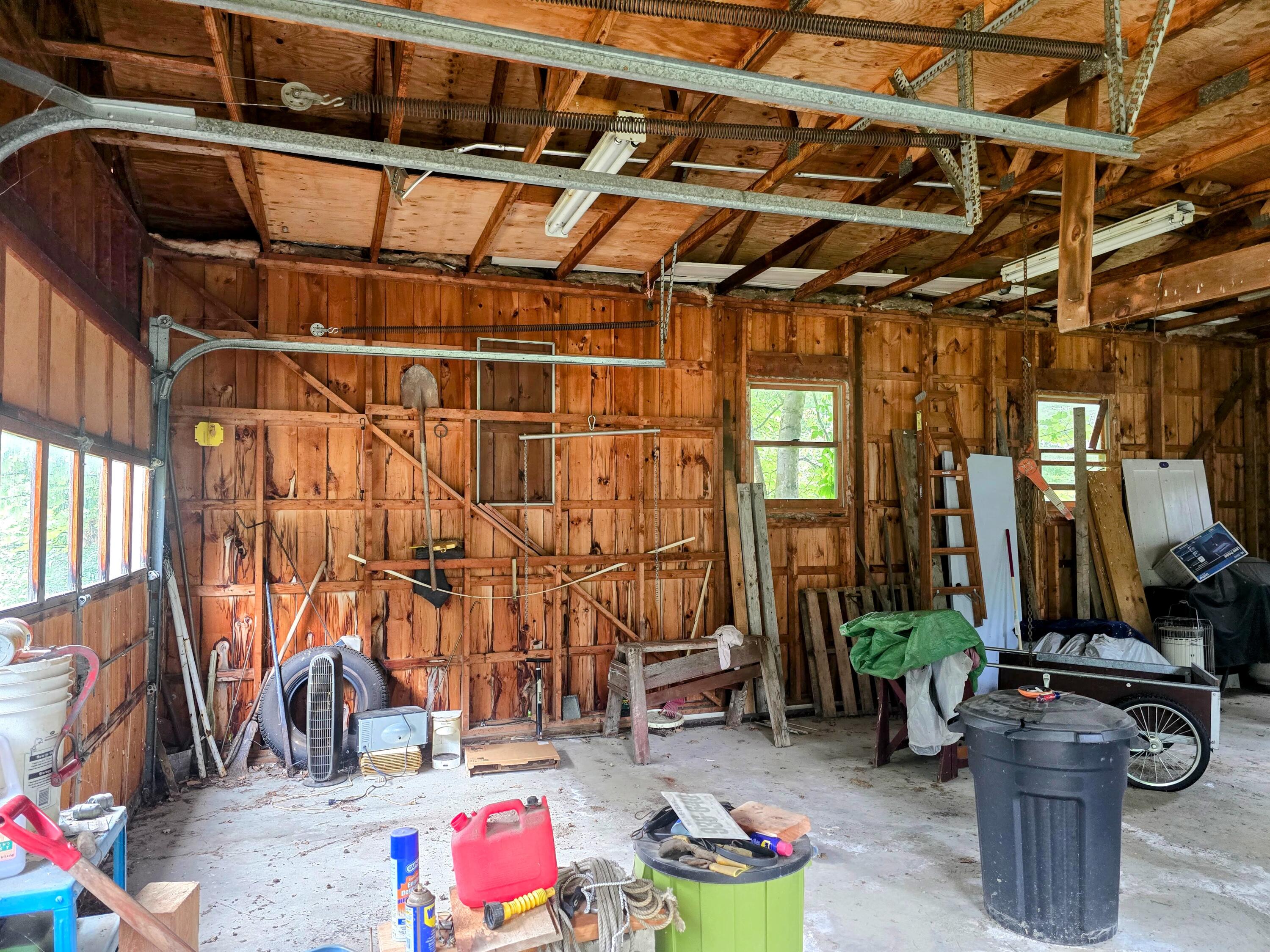 705 Plains Road Property Photo 28