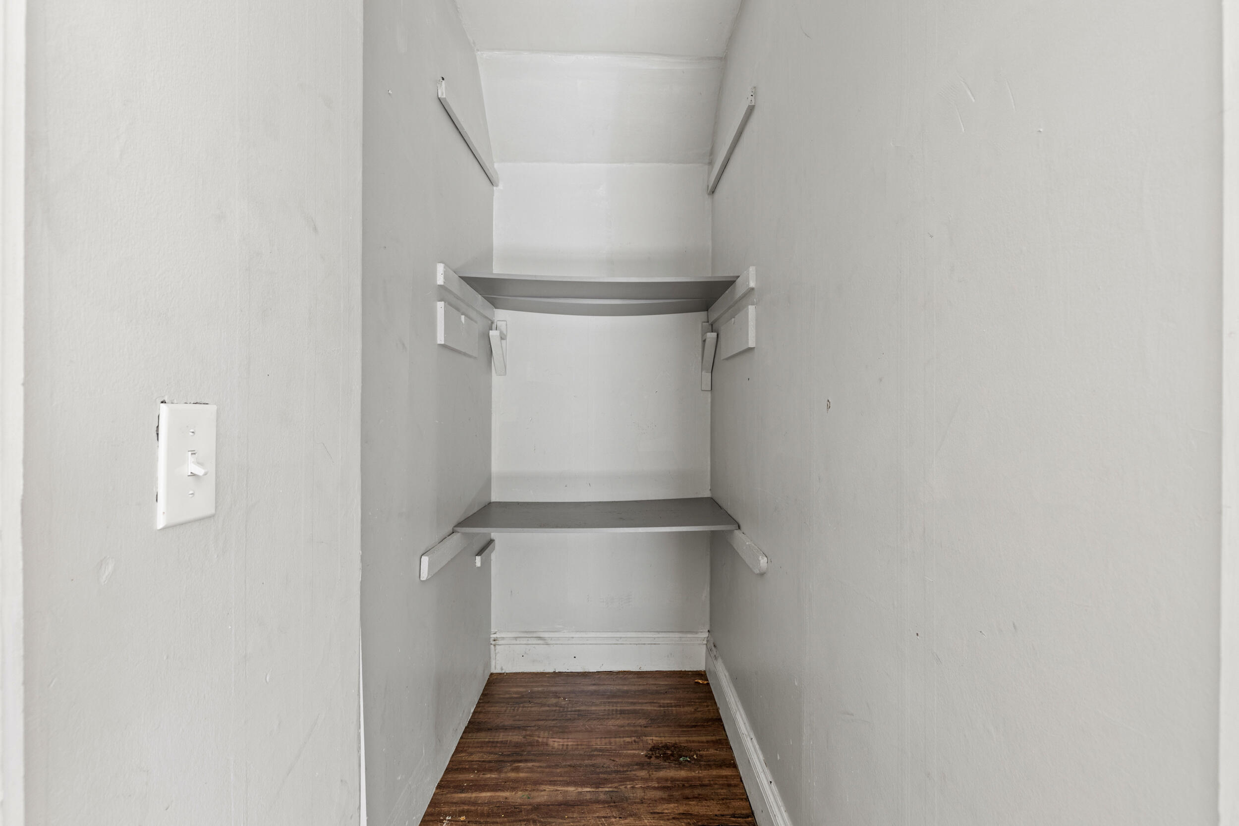 174 Bartlett Street Property Photo 14