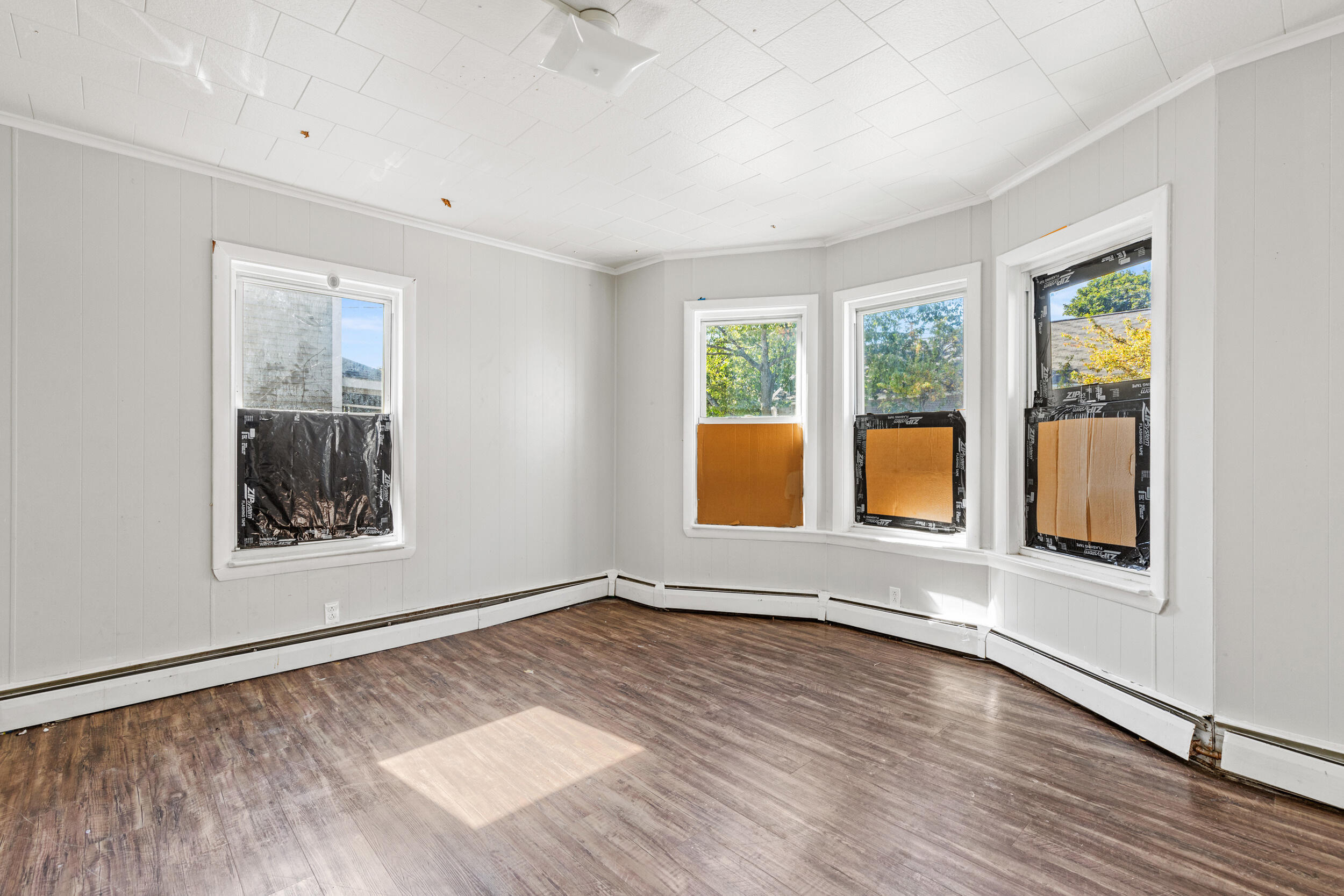 174 Bartlett Street Property Photo 15