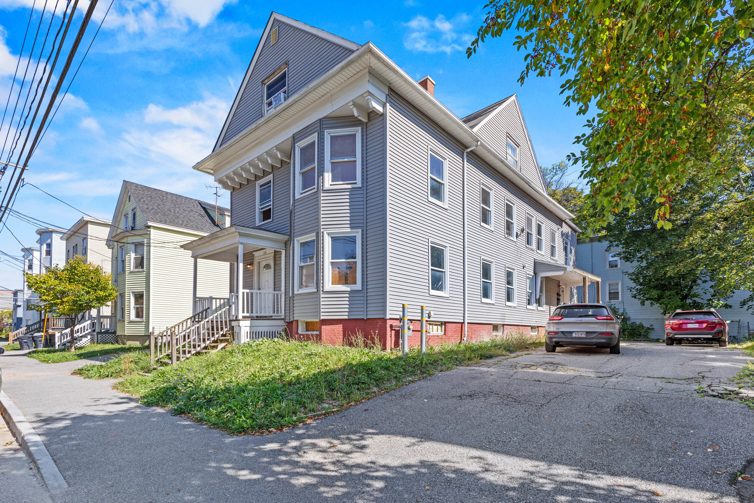 174 Bartlett Street Property Photo 38
