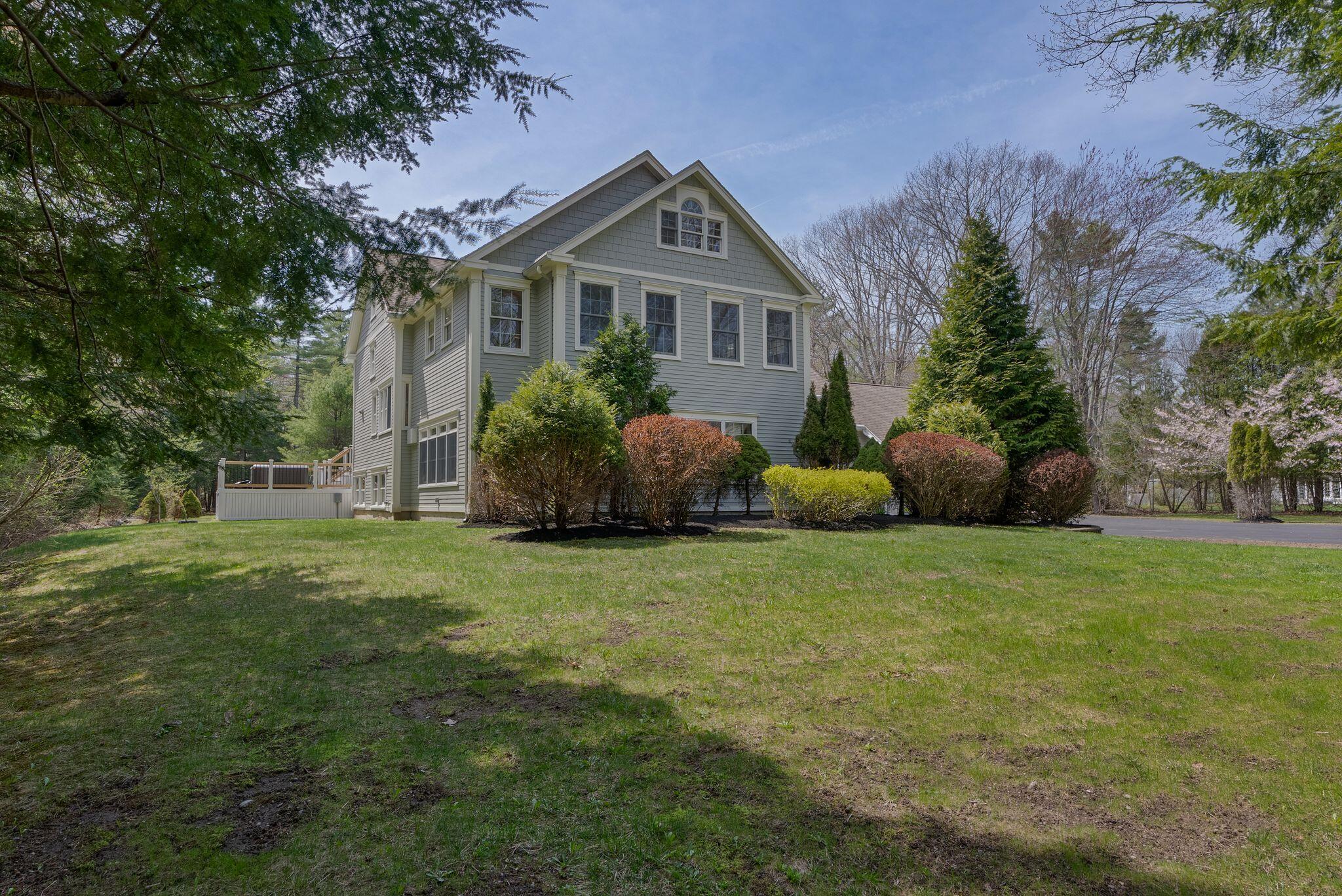 31 Old Blue Point Road Property Photo 45