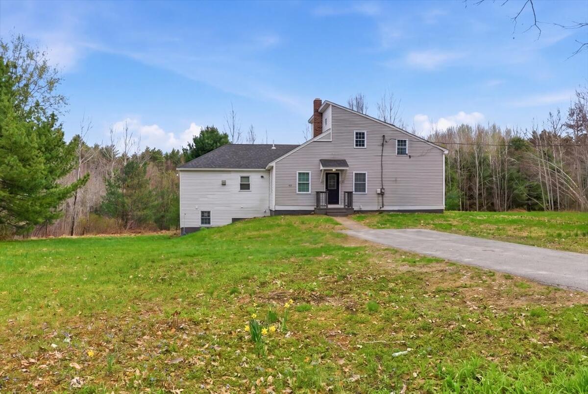 10 Old Orchard Road Property Photo 11