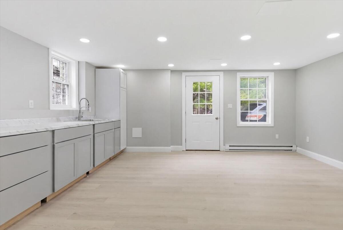 10 Old Orchard Road Property Photo 62